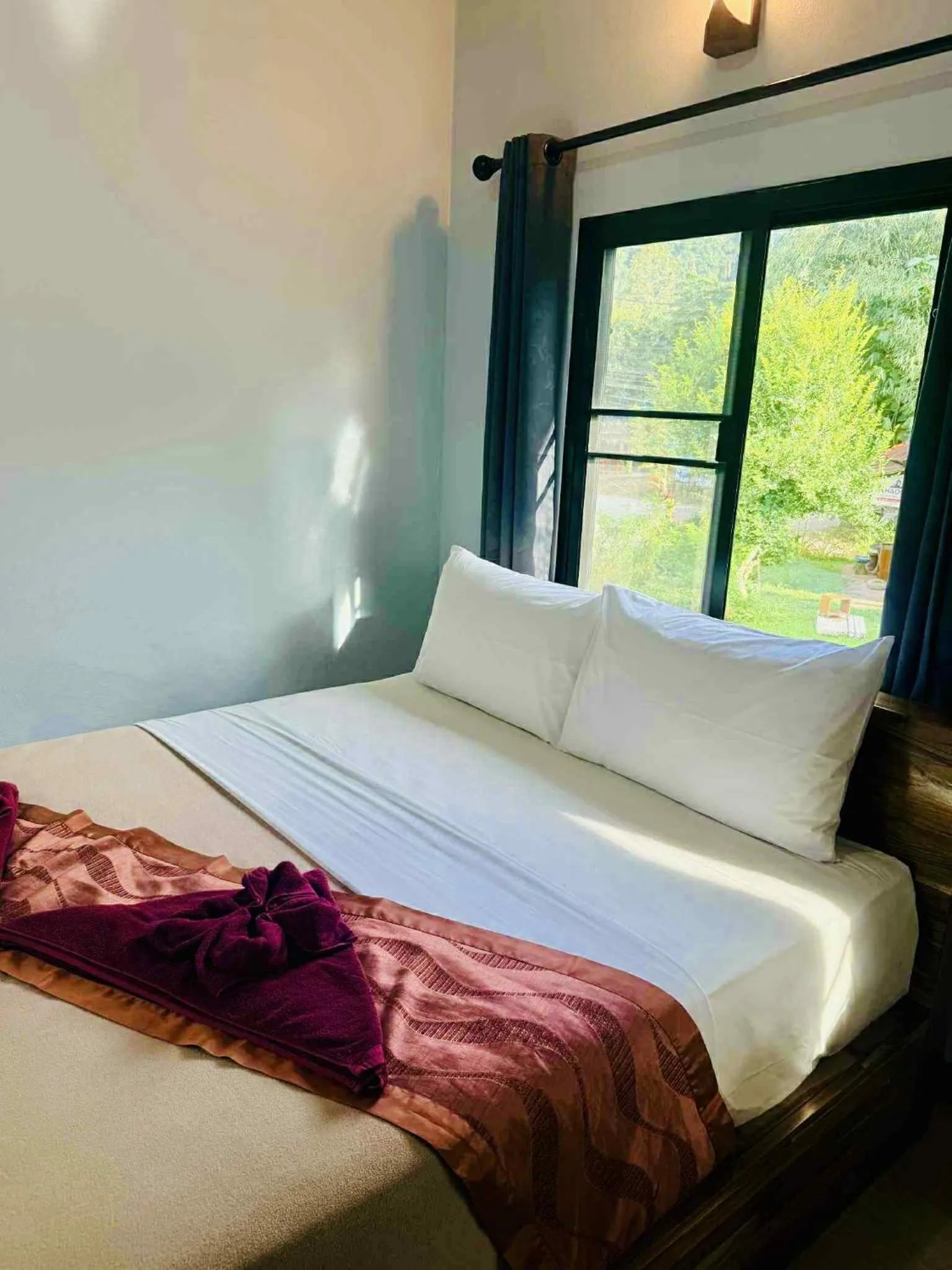 Property building, Bed in Khao Sok Nung House