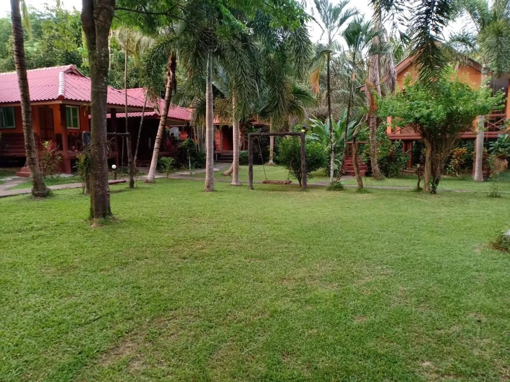 Garden in Khao Sok Nung House