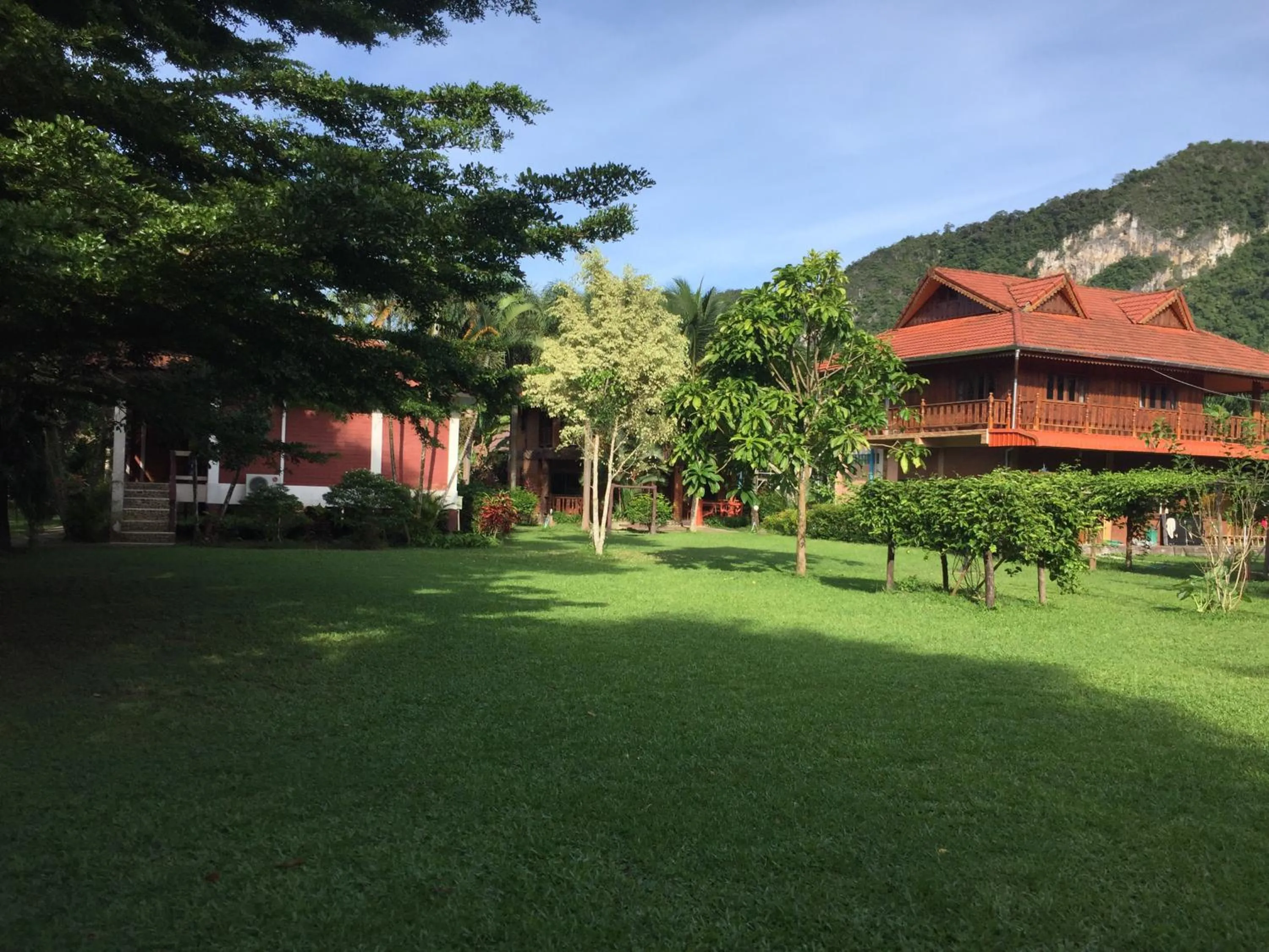 Garden in Khao Sok Nung House