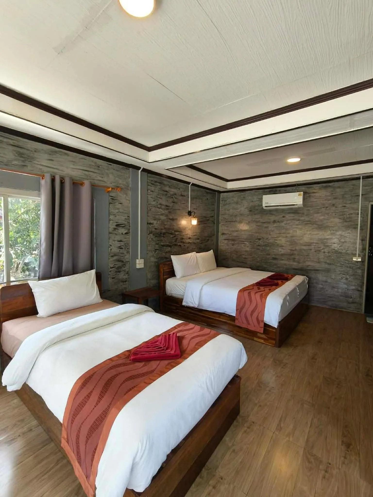 Bed in Khao Sok Nung House