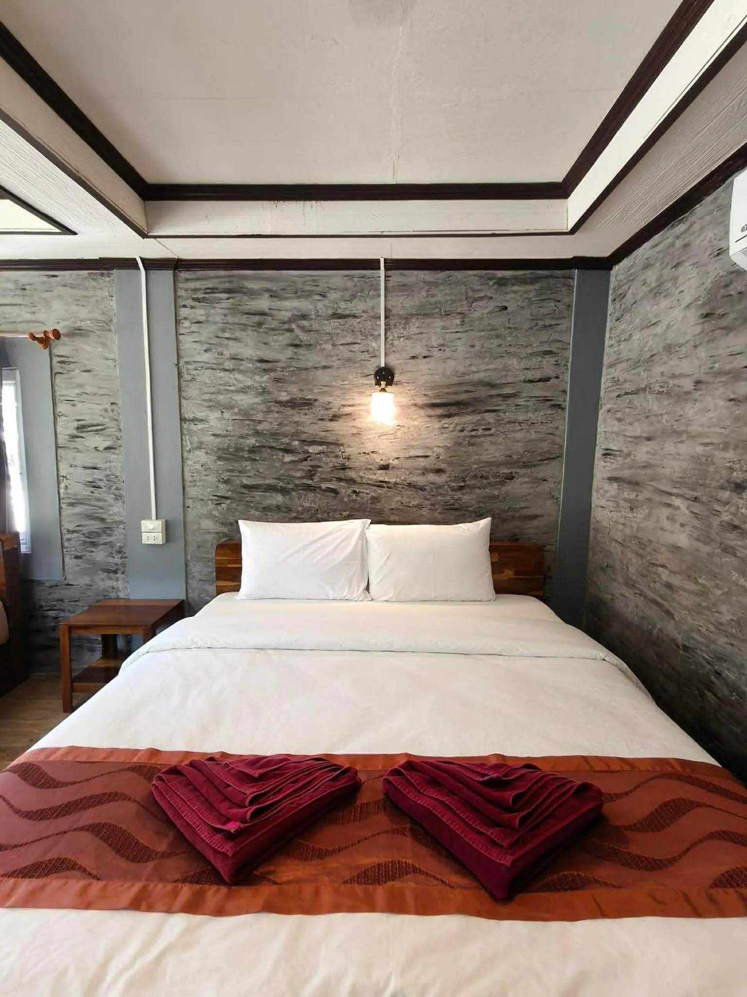 Bed in Khao Sok Nung House