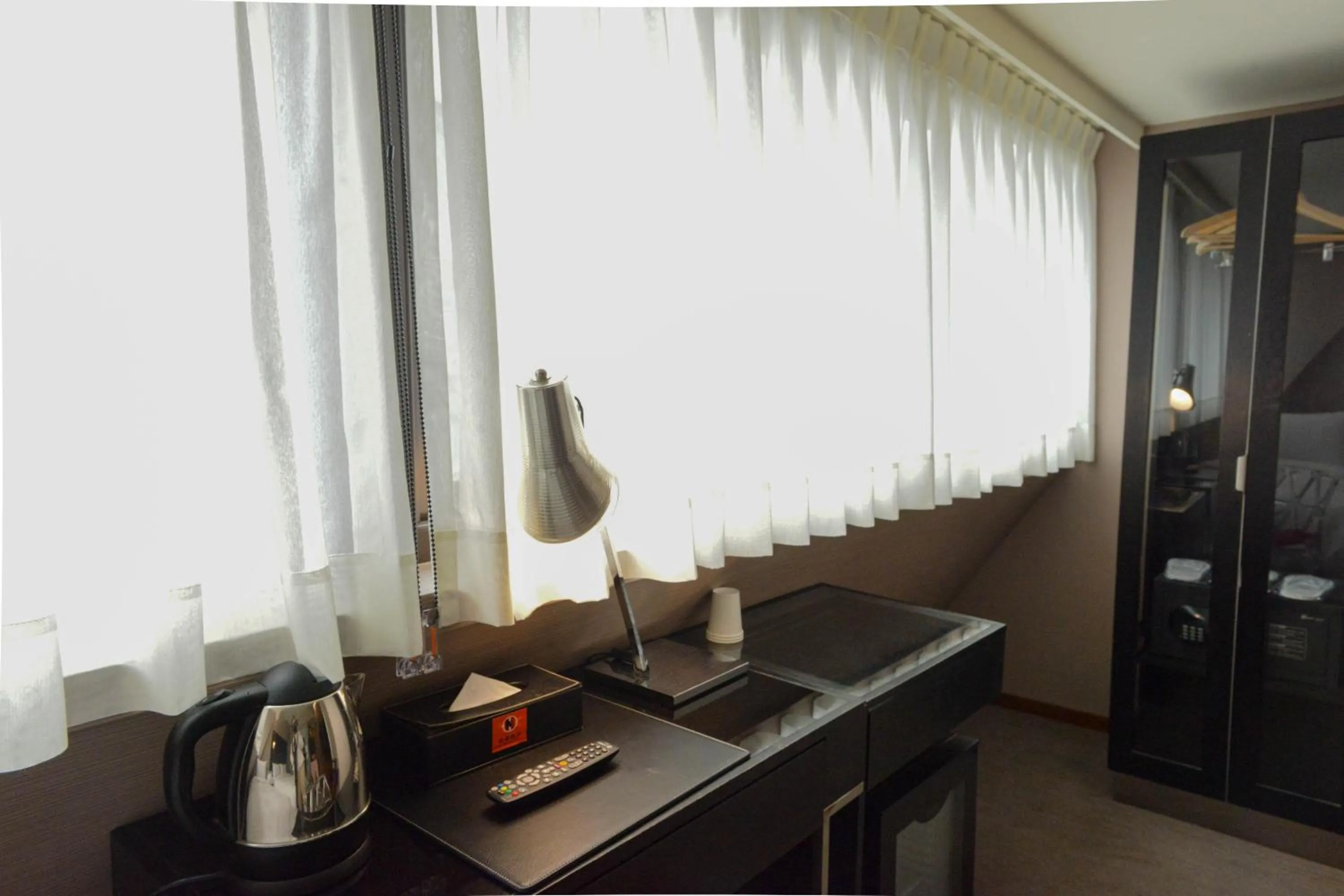 新麗旅店 Newful Hotel