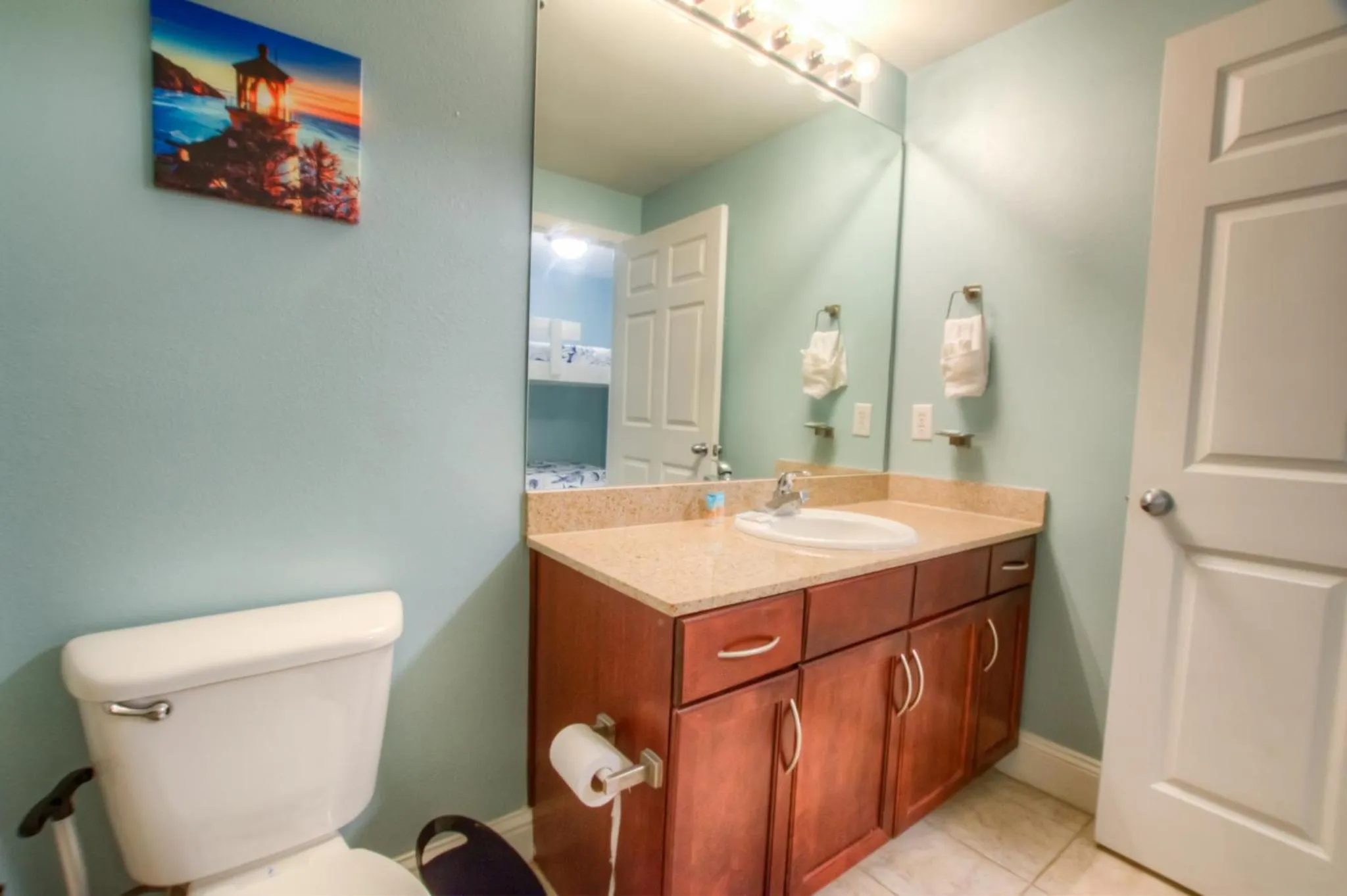 Laketown Wharf 535 By Aneliya