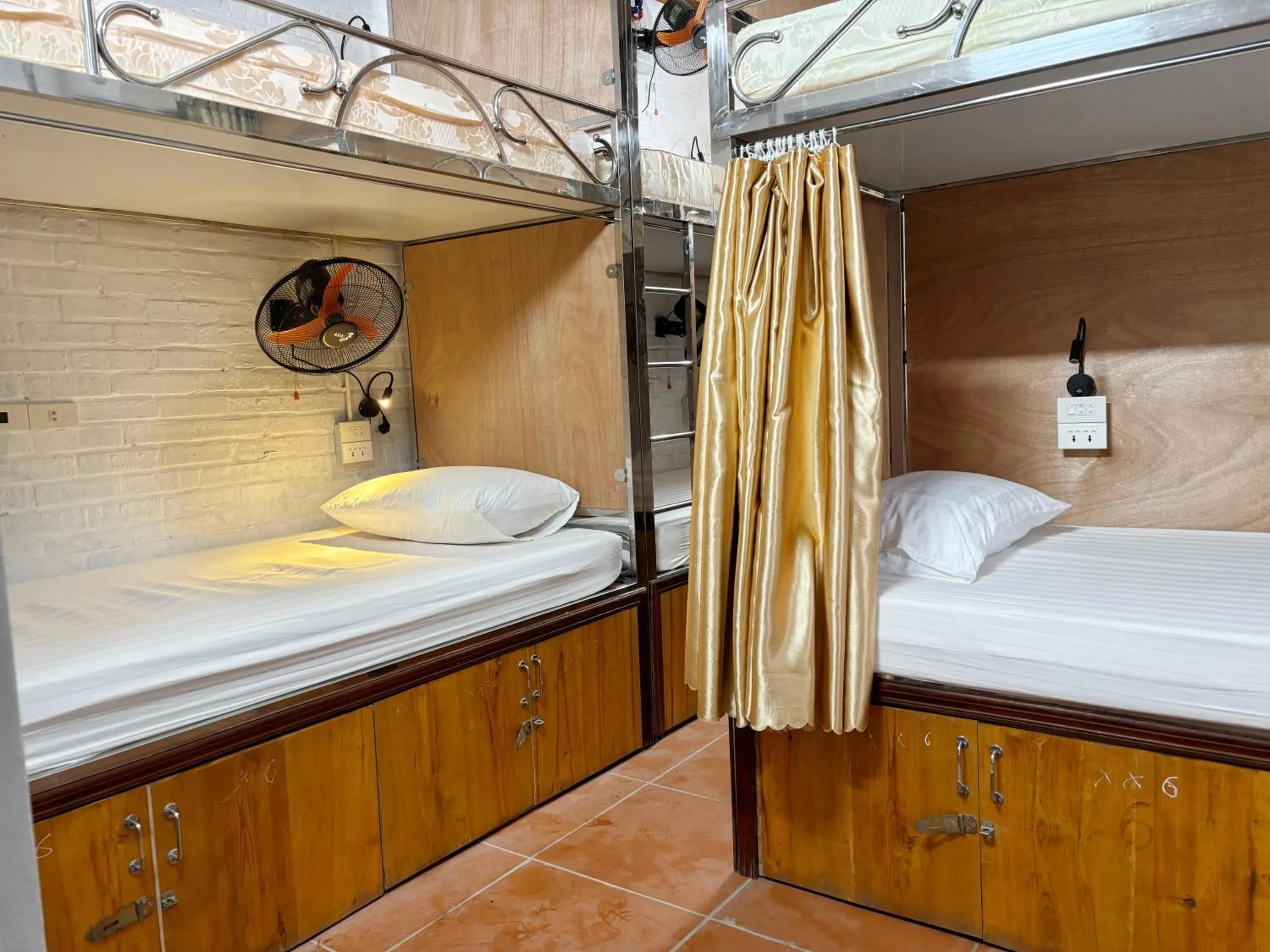 bunk bed, Bed in Tam Coc Golden Sky Homestay