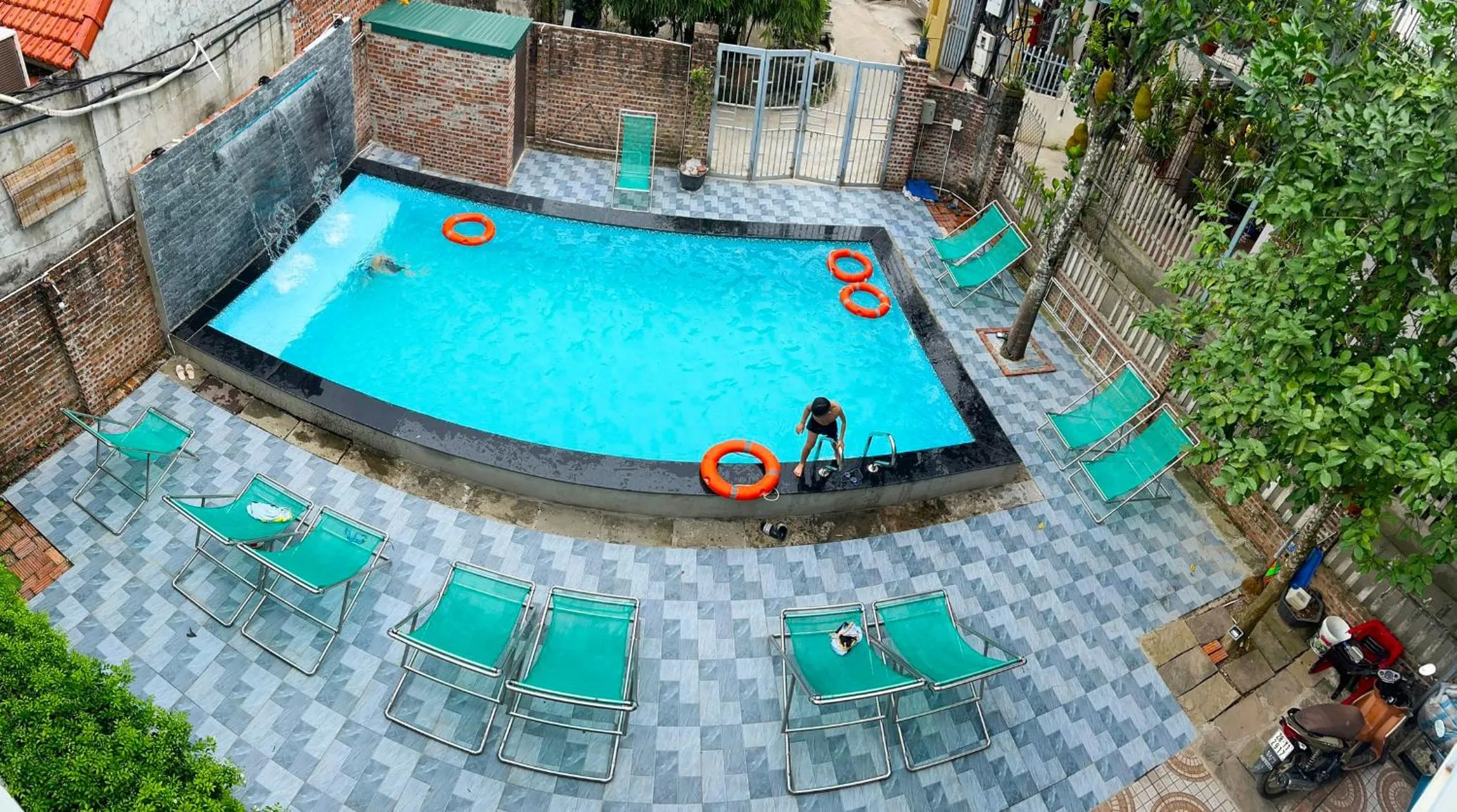 Day in Tam Coc Golden Sky Homestay