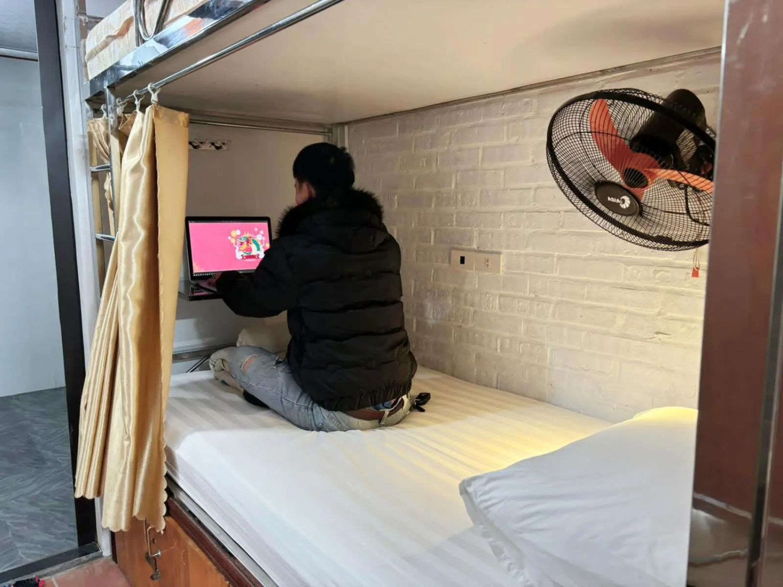 Day, Bed in Tam Coc Golden Sky Homestay