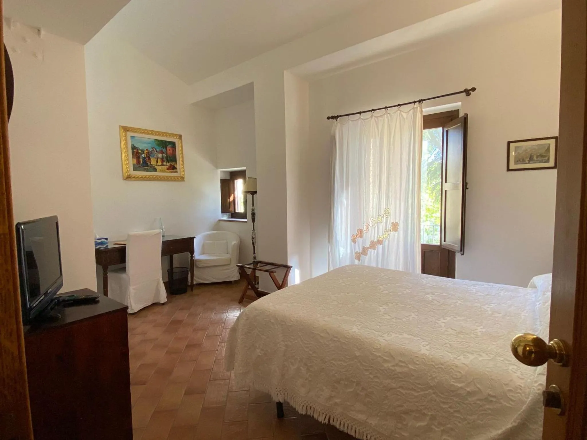 Photo of the whole room, Bed in Villa Trigona