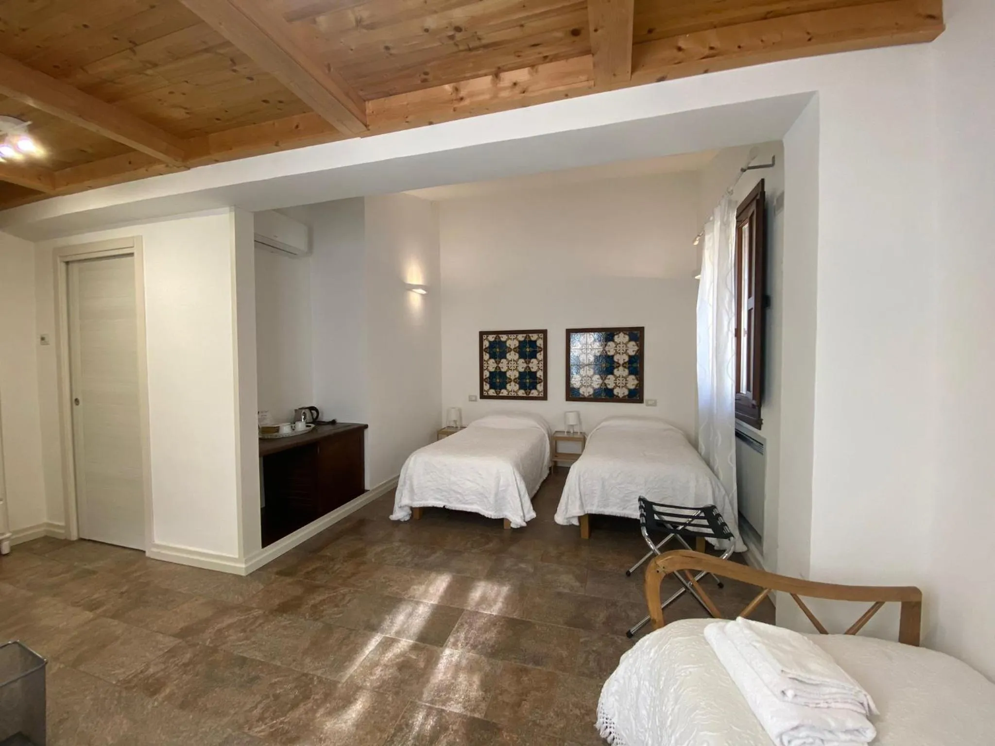 Photo of the whole room, Bed in Villa Trigona