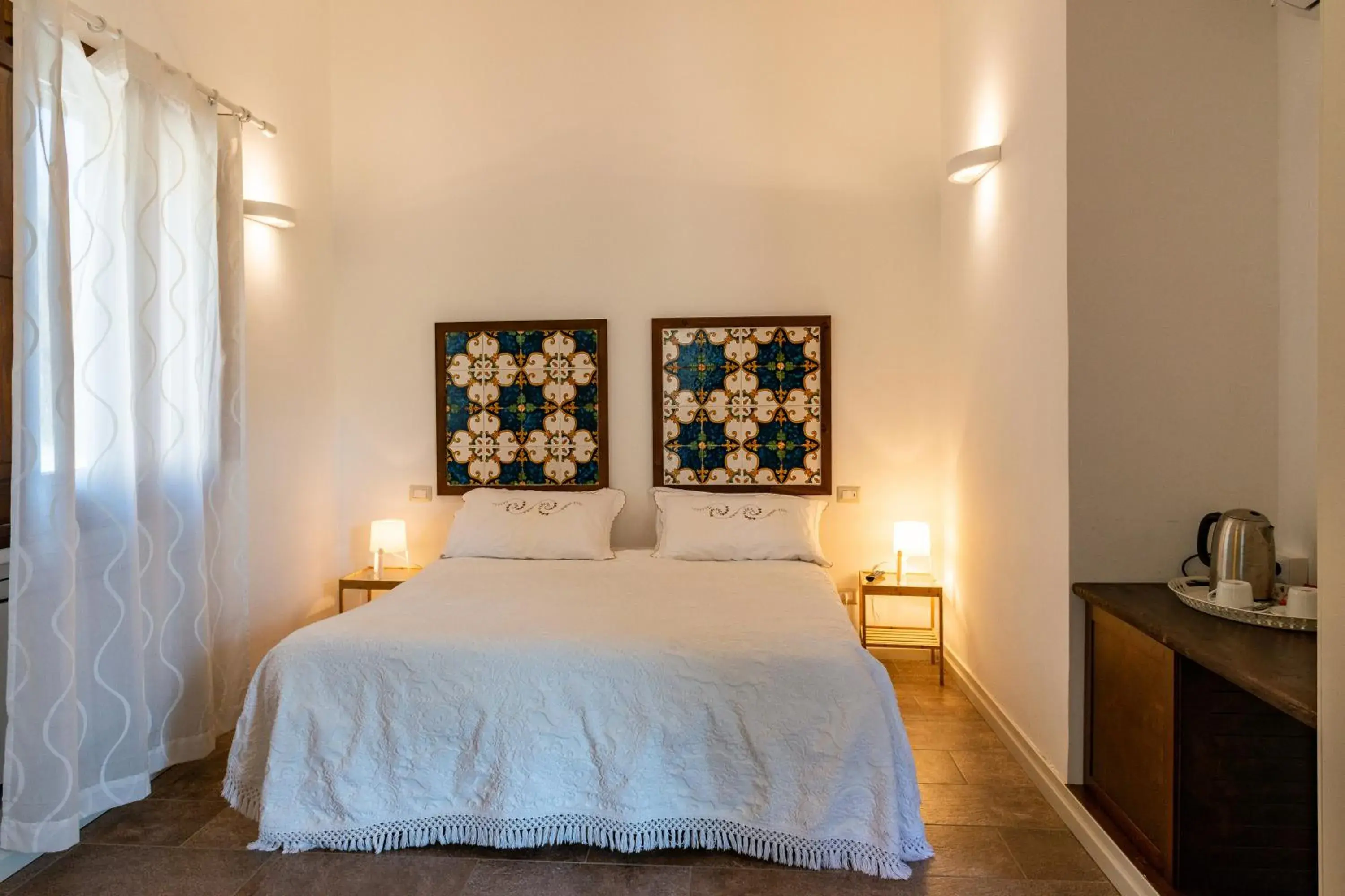 Executive Triple Room in Villa Trigona Executive Triple Room in Villa Trigona