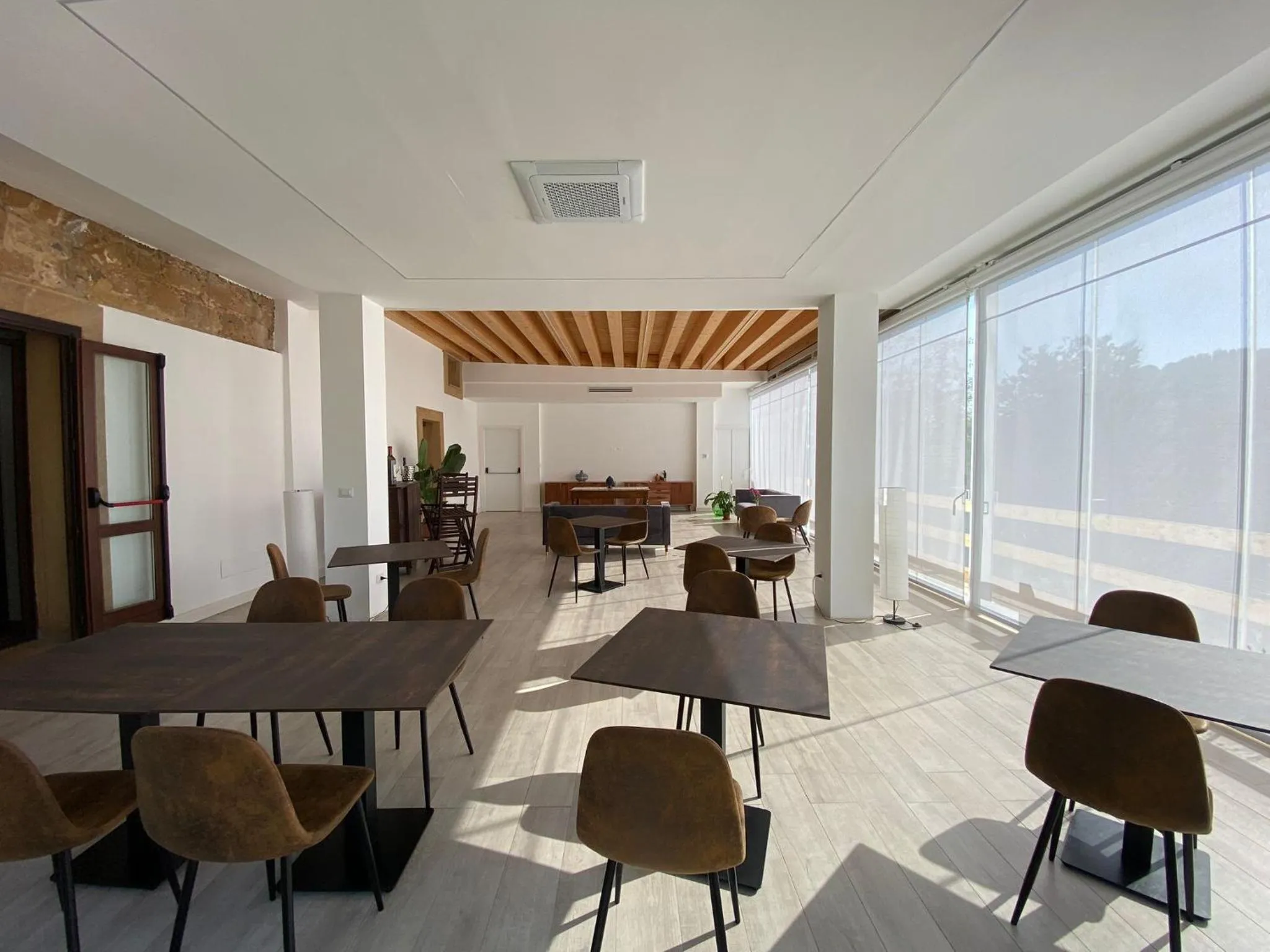 Restaurant/places to eat in Villa Trigona