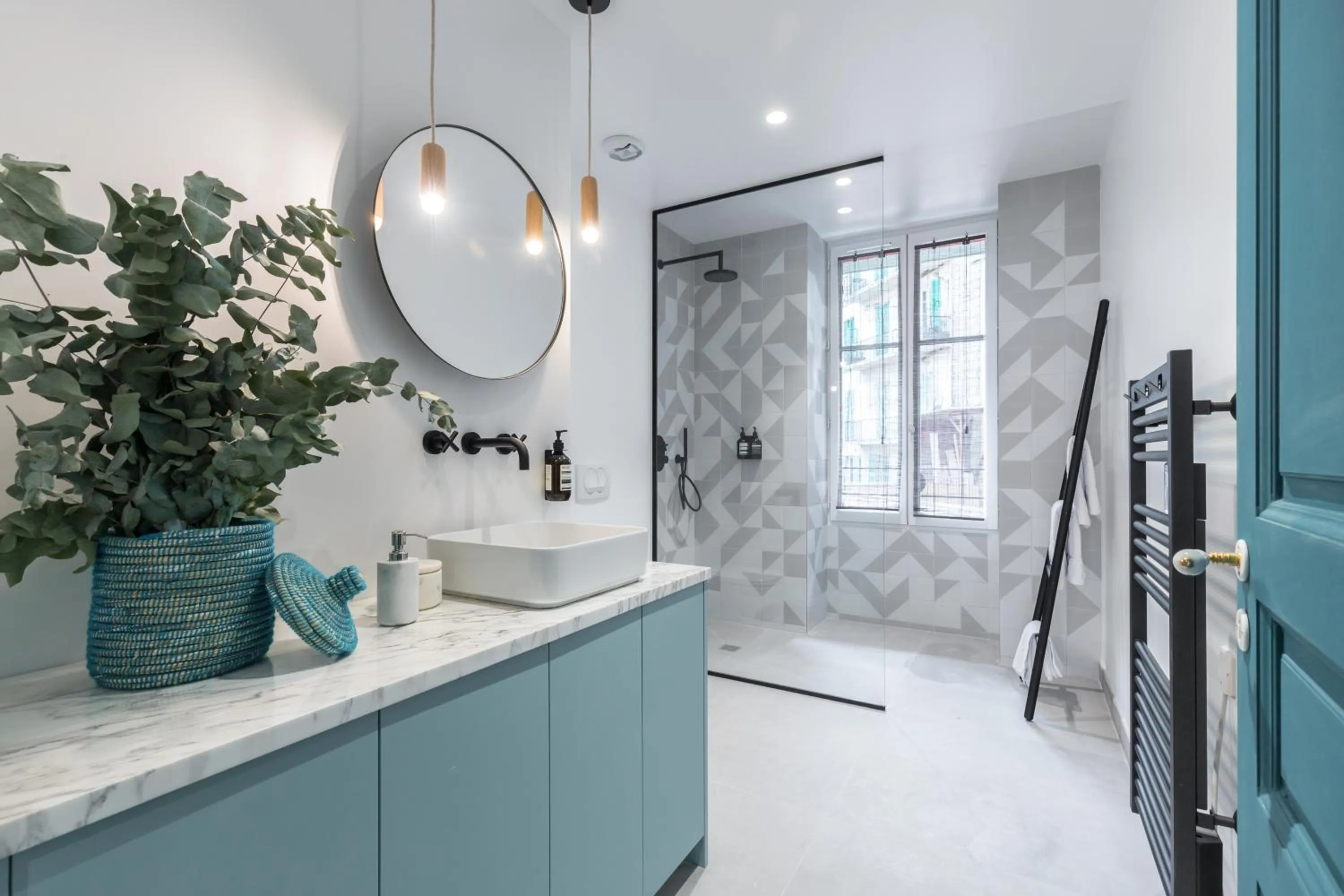 L'Abeille - Boutique Apartments