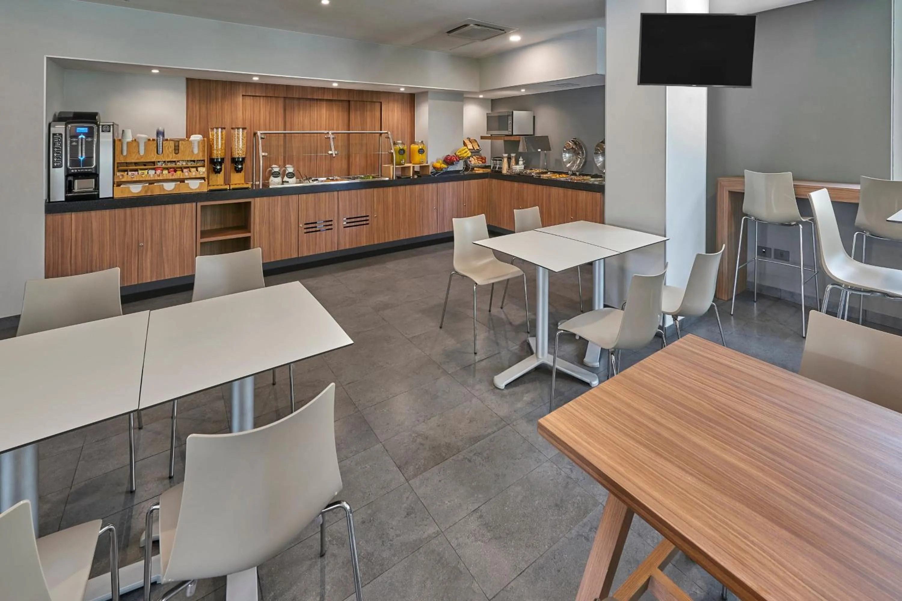 Breakfast in City Express by Marriott Tapachula