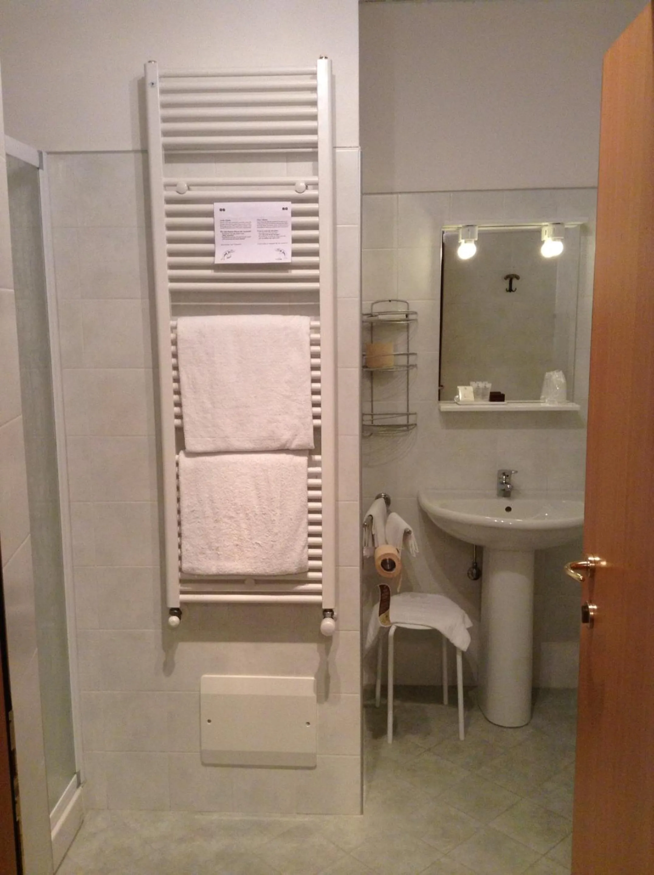 Bathroom in Hotel Eden