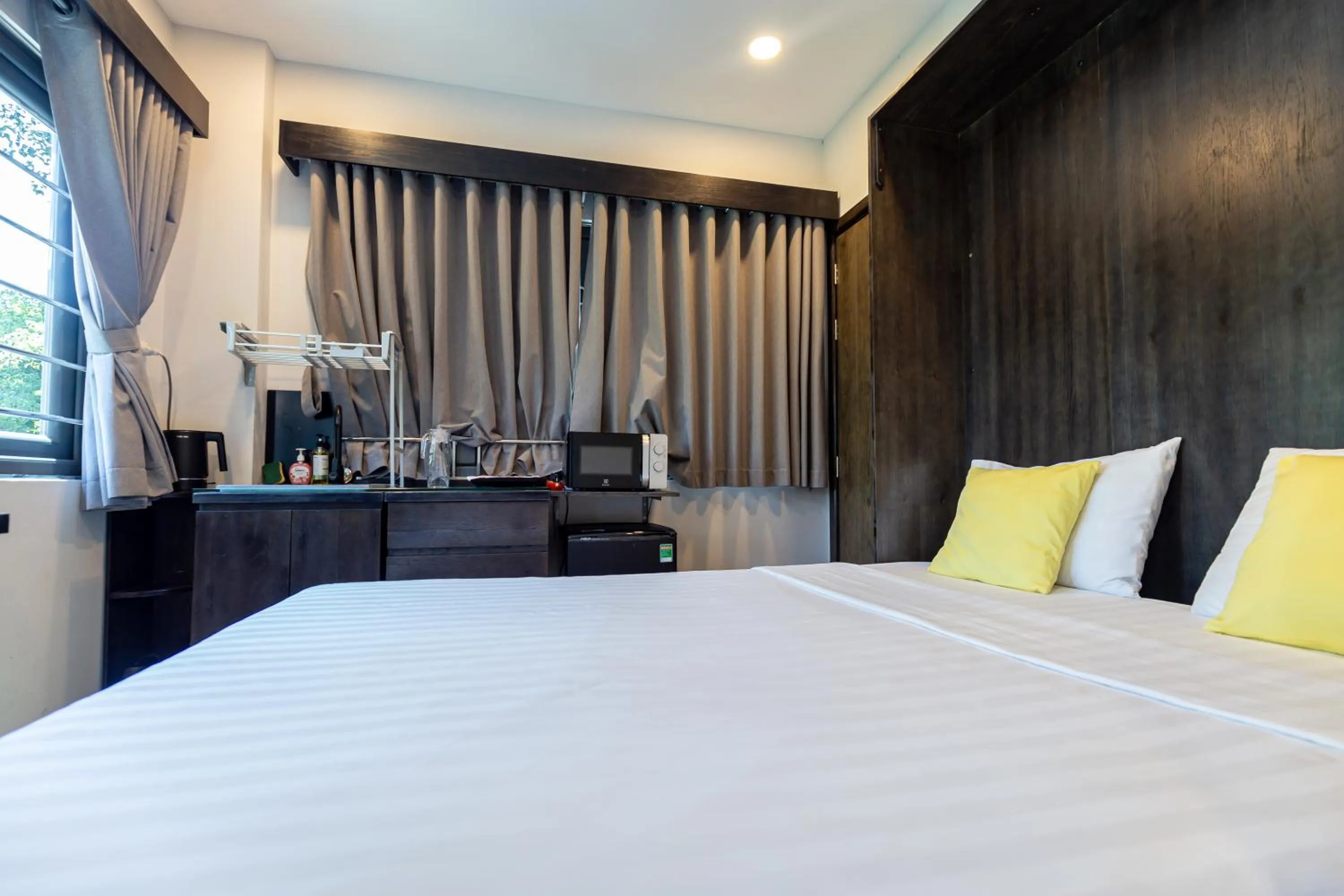 Bed in Brand New Cozy Home in D1 wBalcony