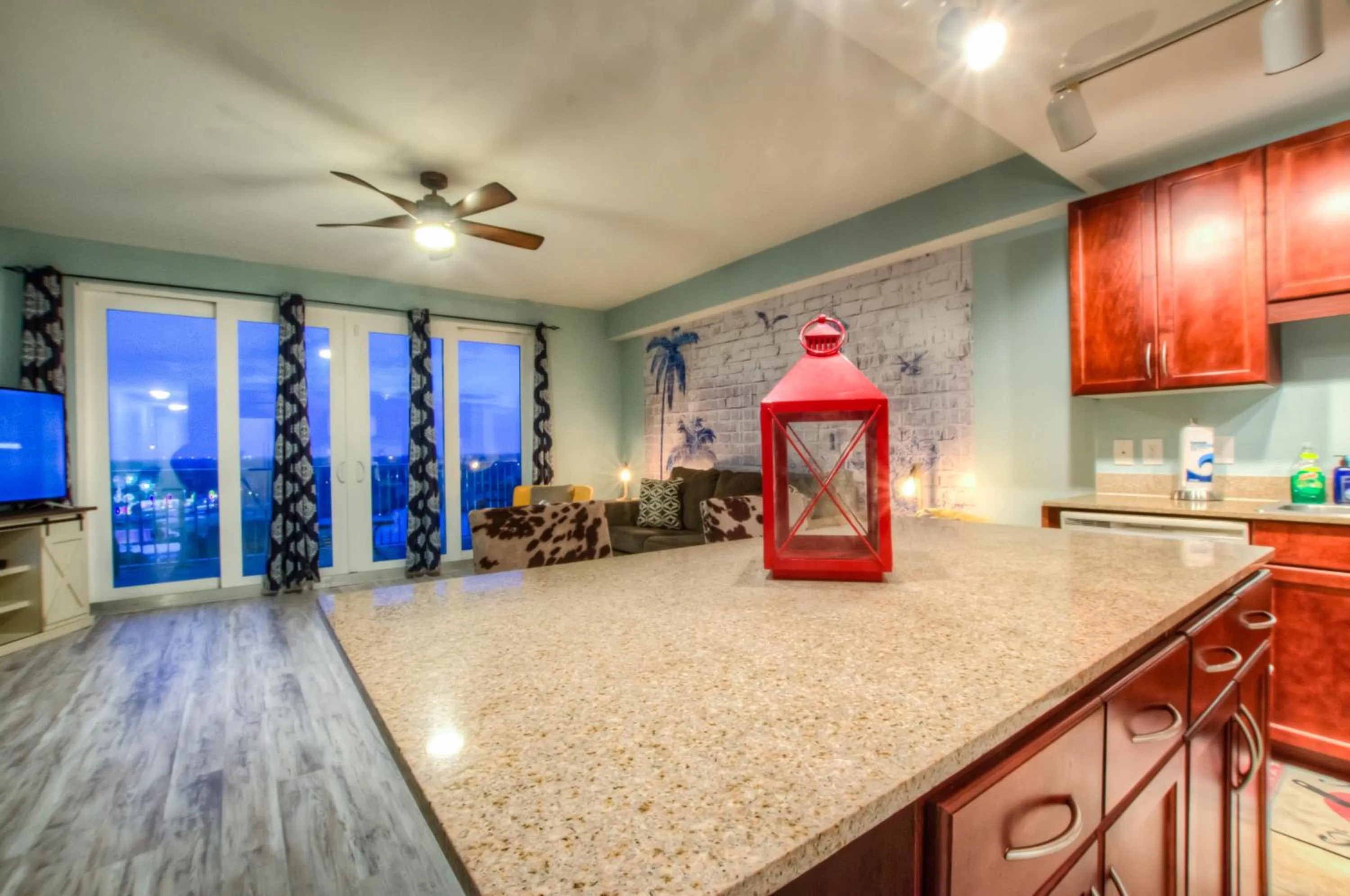 Laketown Wharf 1135 By Aneliya