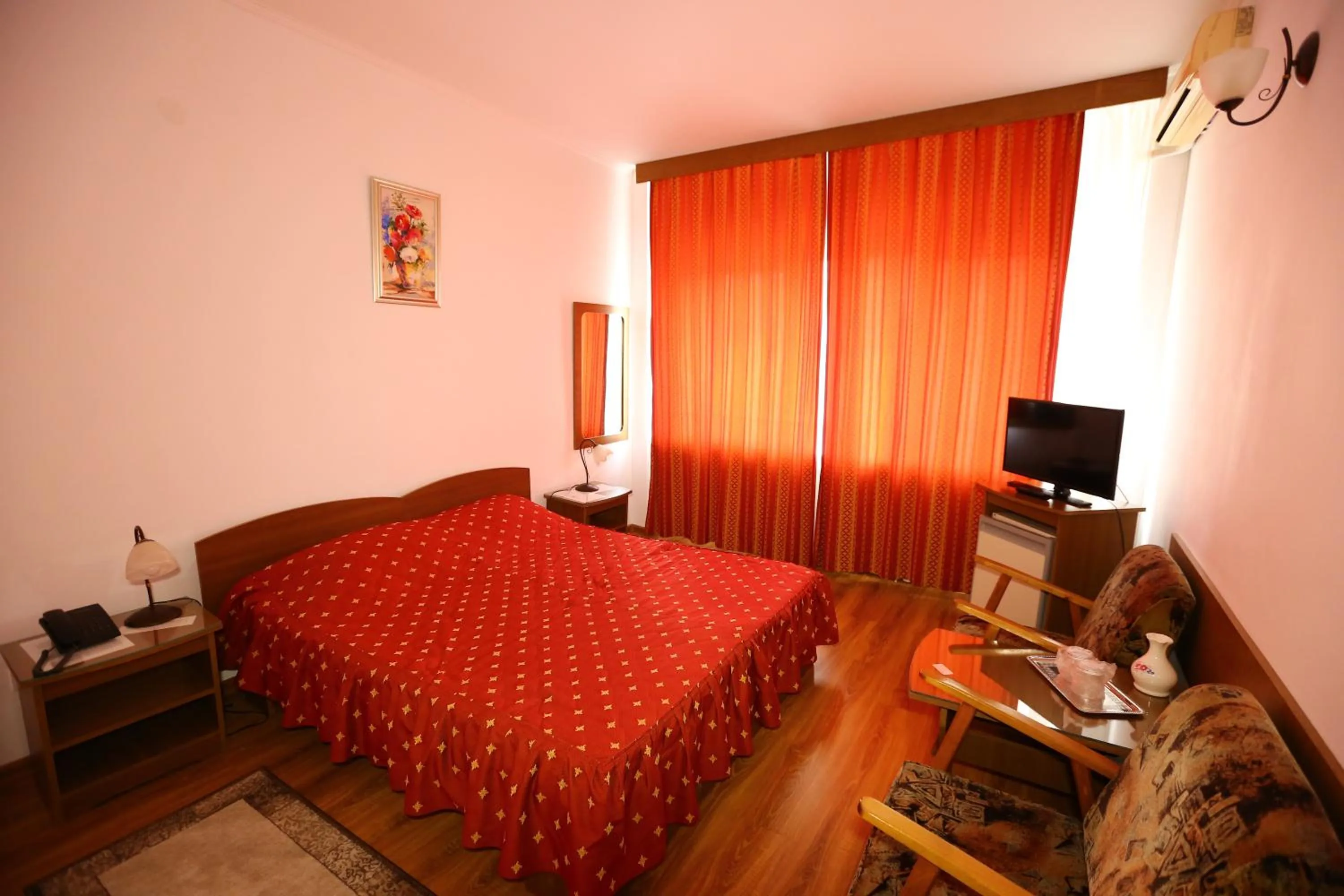 Bed in Hotel Moldova