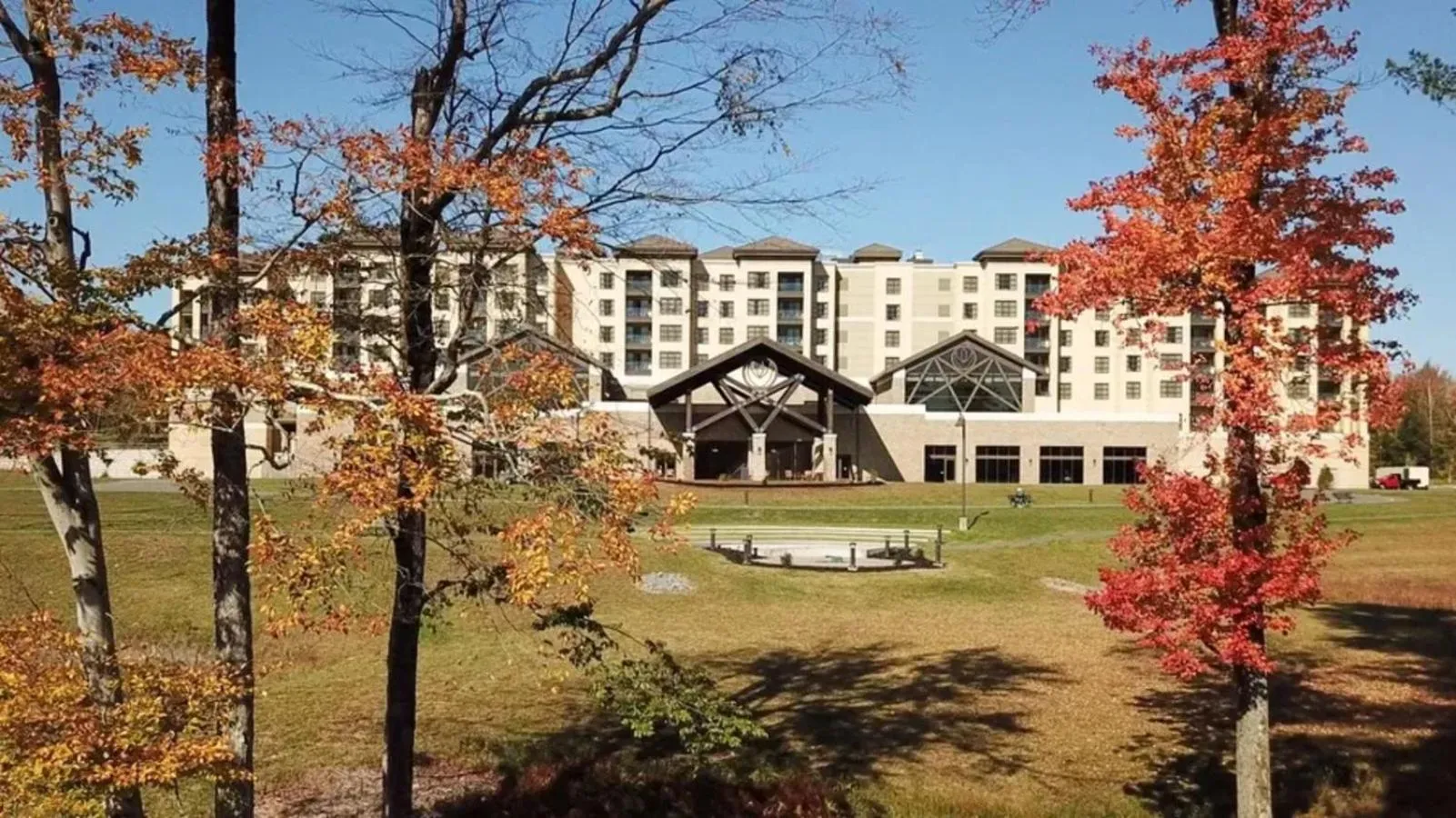 Property building in YO1 Longevity & Health Resorts, Catskills