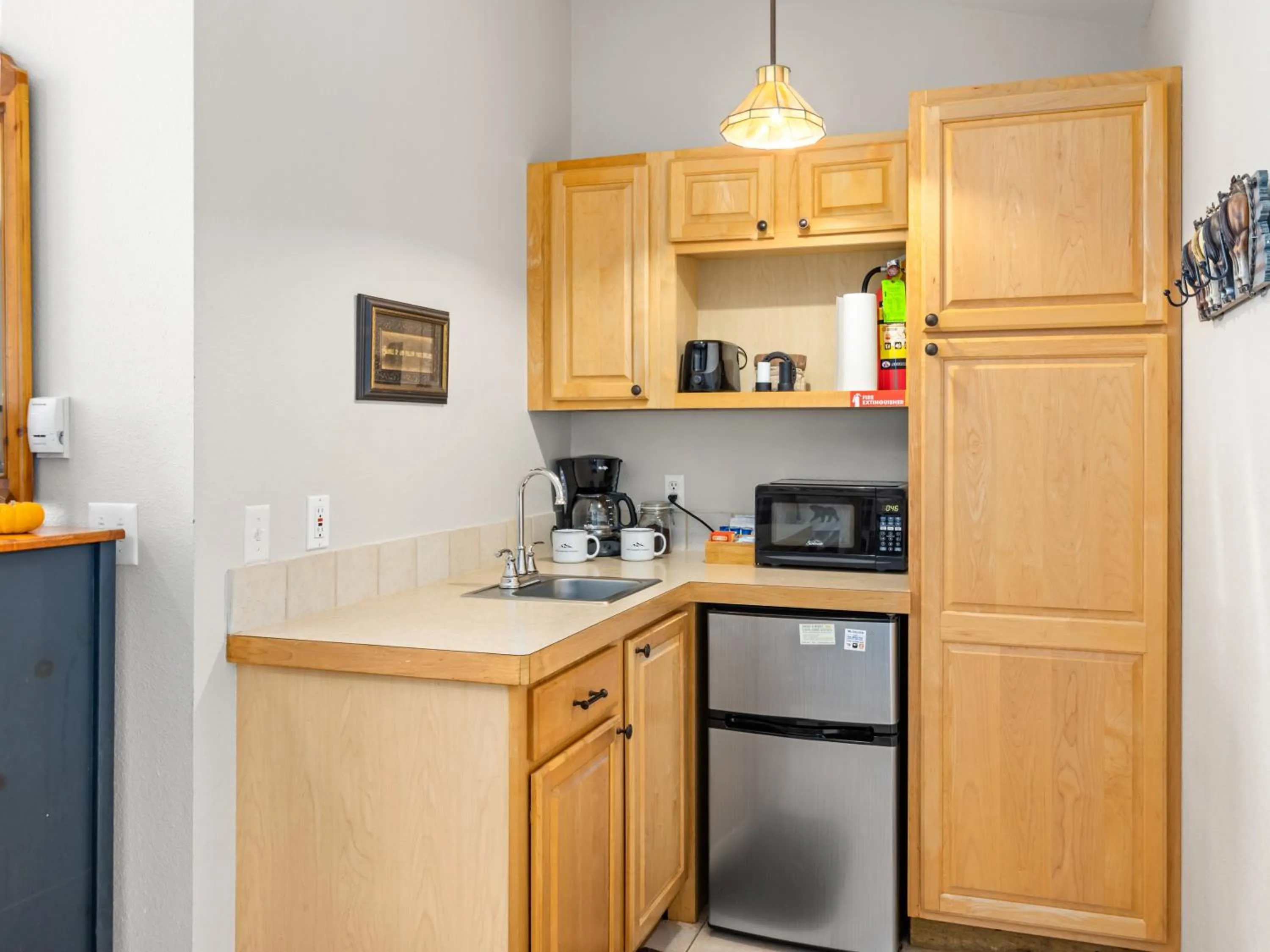 Mountain Shadows Resort