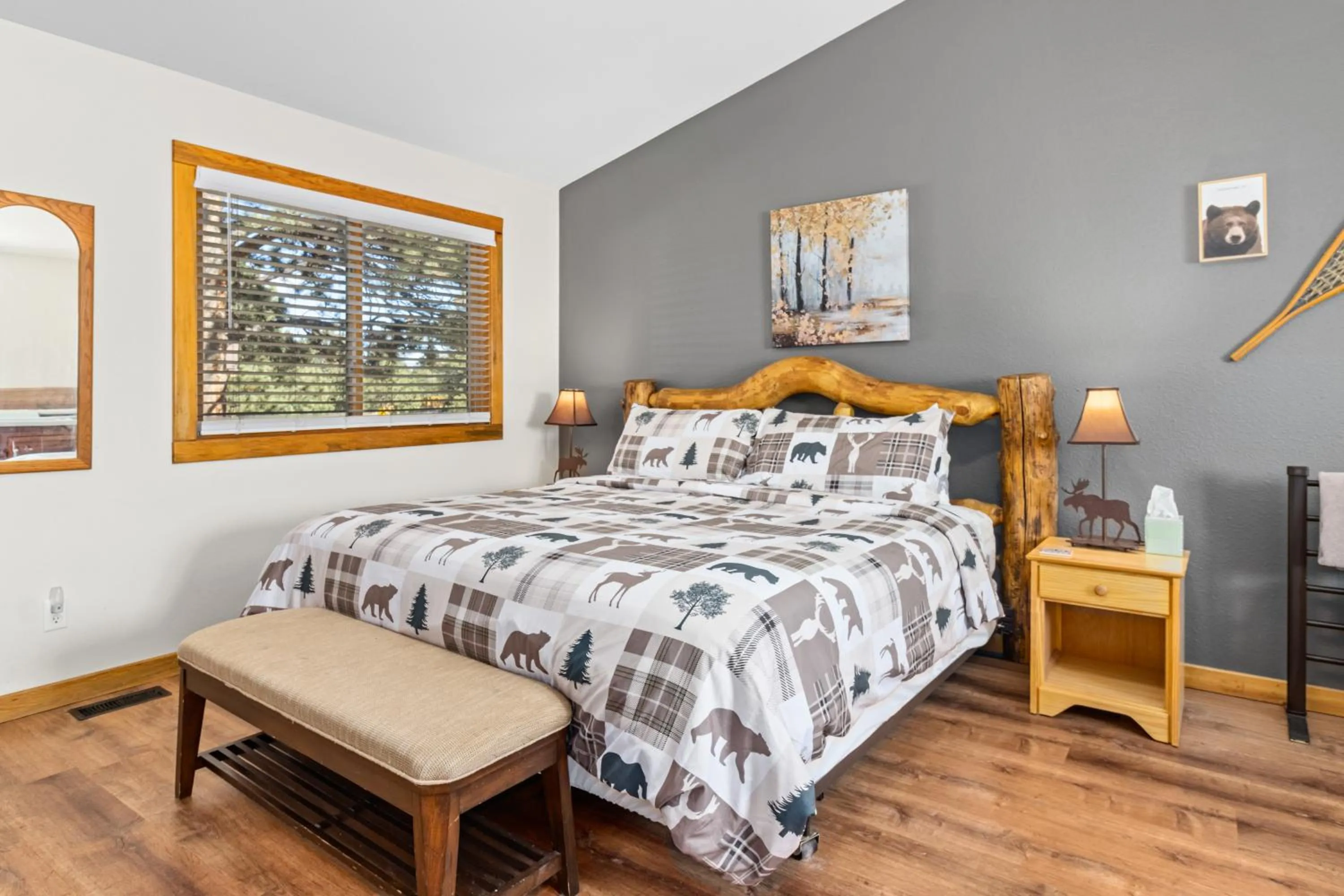 Bed in Mountain Shadows Resort