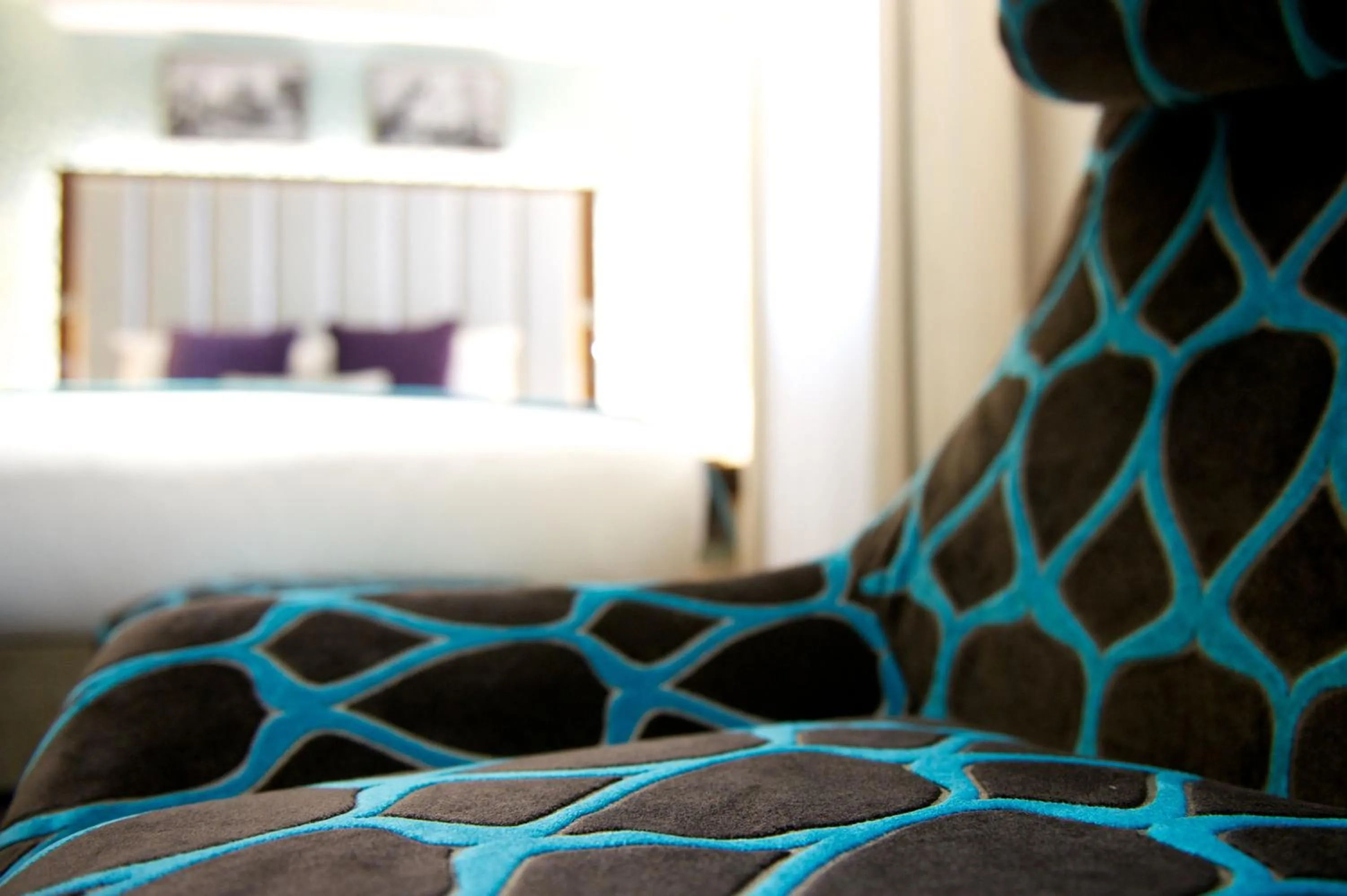 Seating area, Bed in The Belgrave Hotel