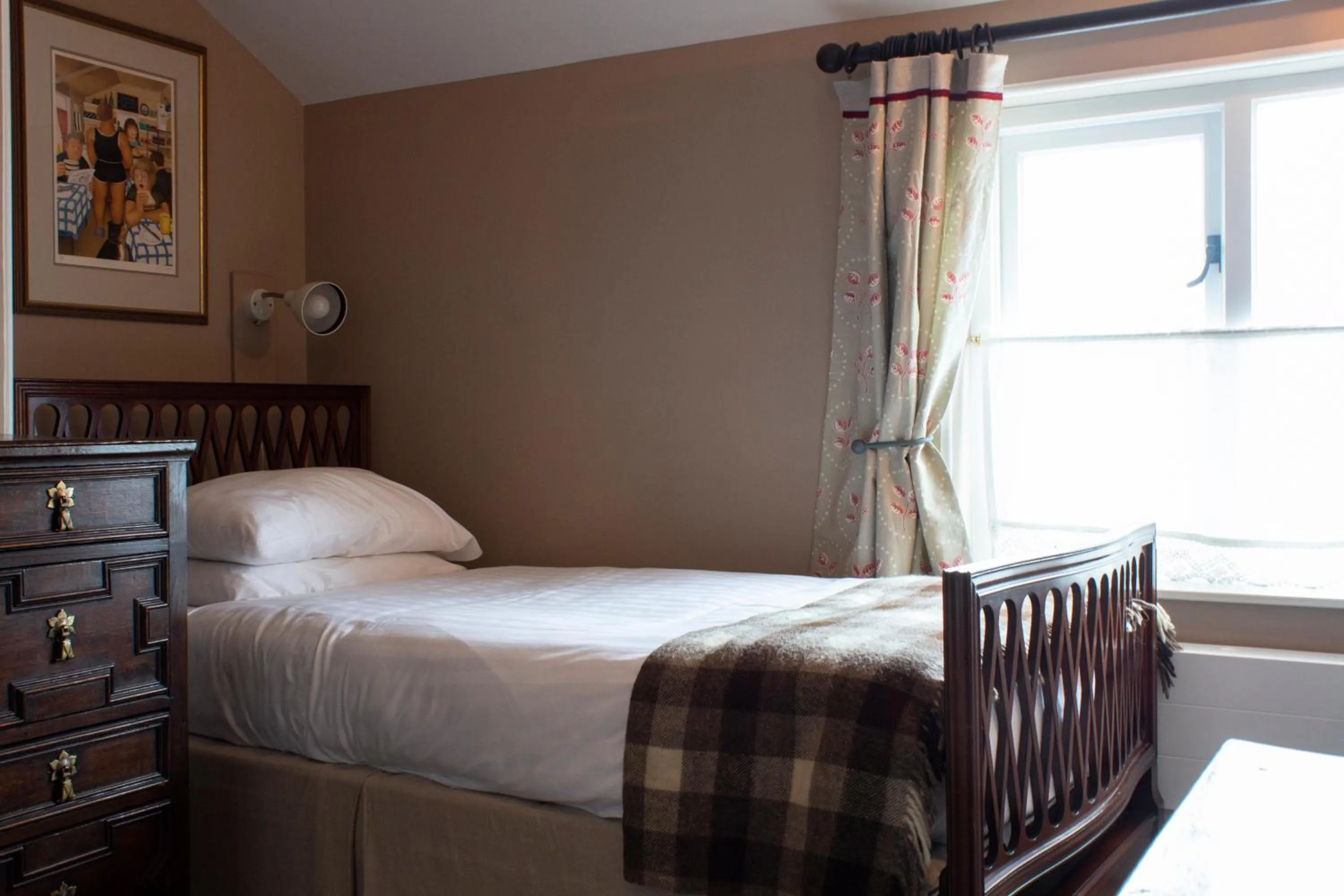 Bed in The Carden Arms