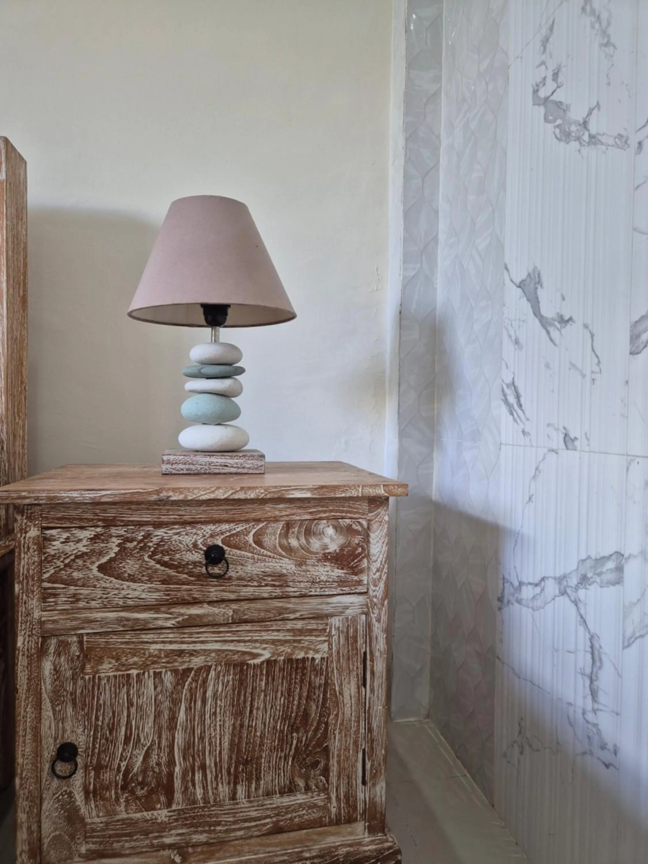 Area and facilities in Laksmi Guest House