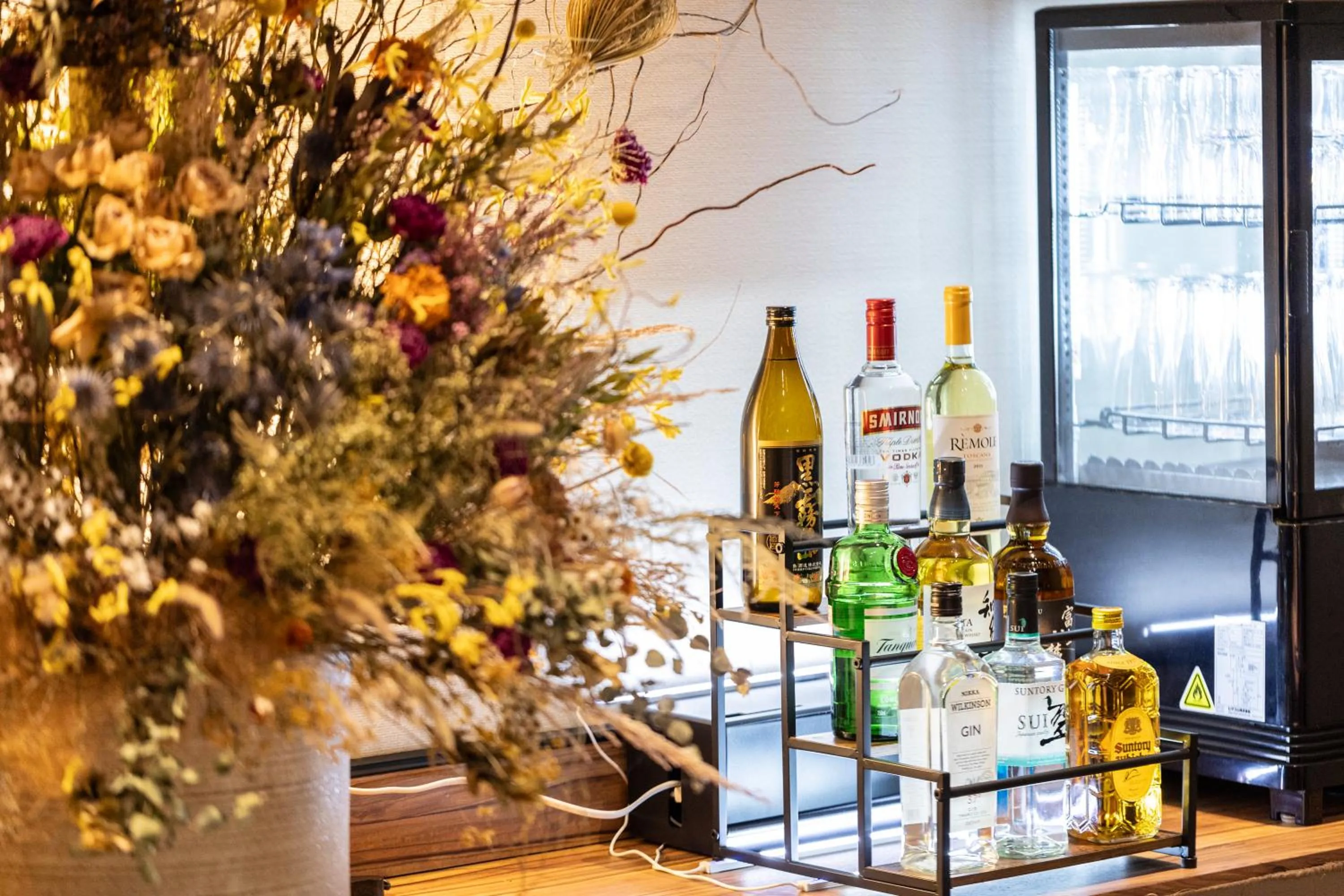 Lounge or bar in Hiyori Hotel Osaka Namba Station