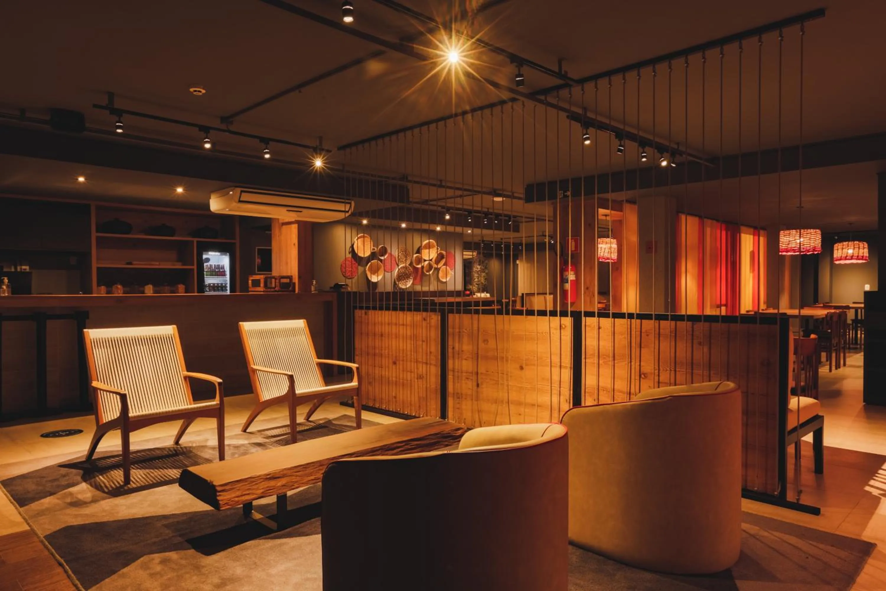 Restaurant/places to eat in Hotel Cassino Tower Curitiba Aeroporto By Nacional Inn