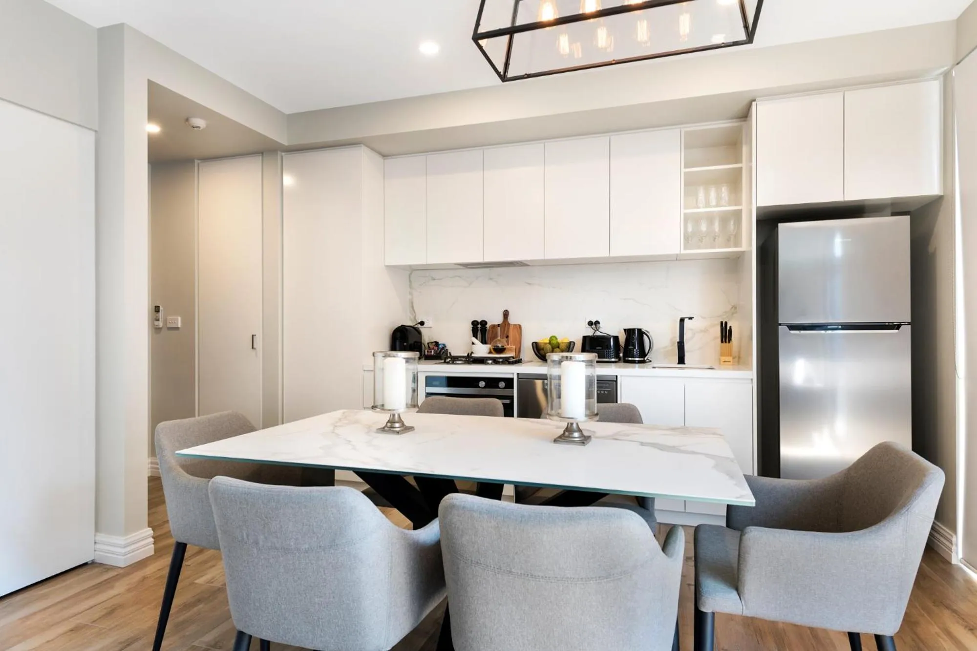 Kitchen or kitchenette in Manhattan Apartments - Notting Hill