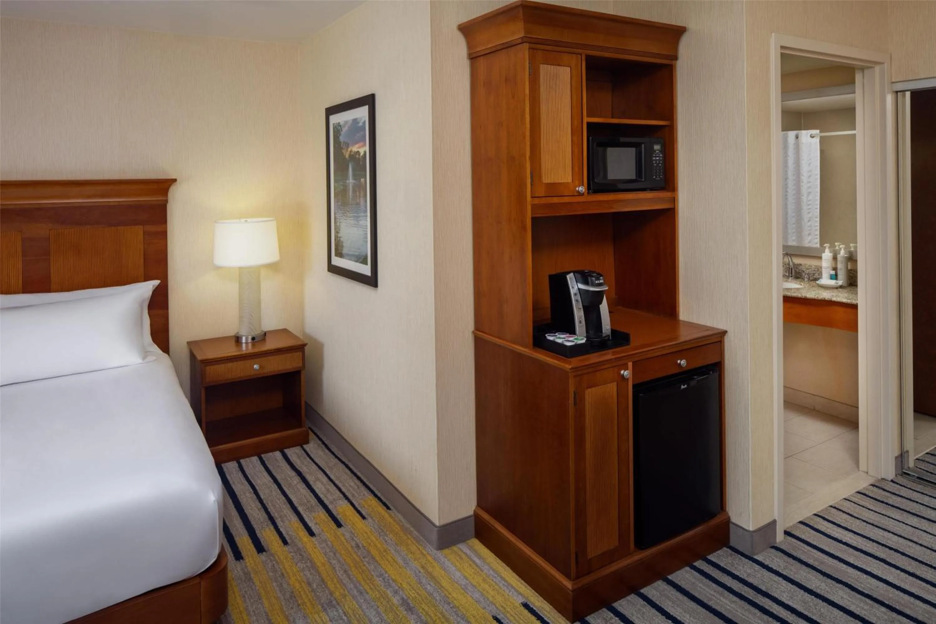 Bed in Hilton Garden Inn Portland Downtown Waterfront