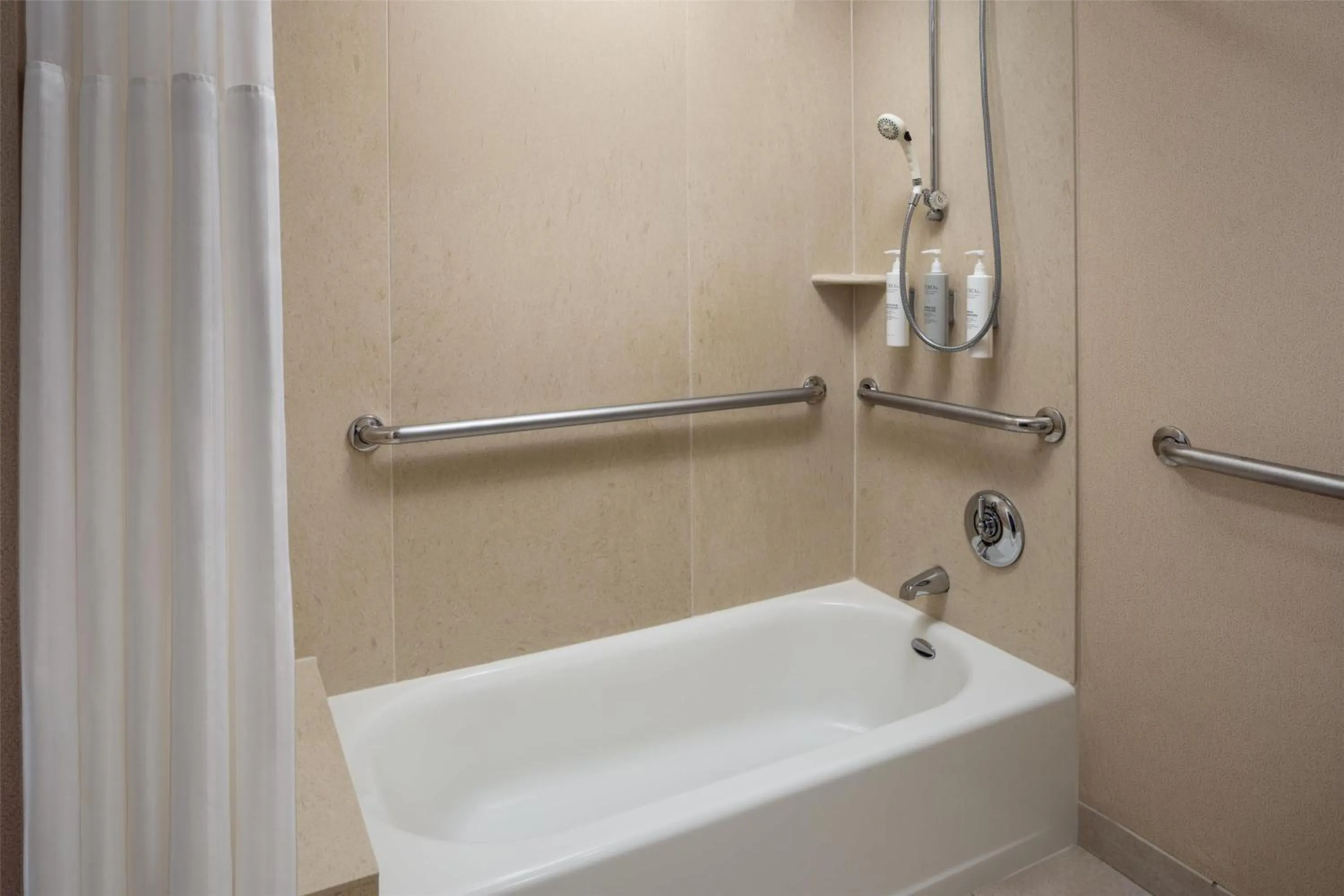 Bathroom in Hilton Garden Inn Portland Downtown Waterfront