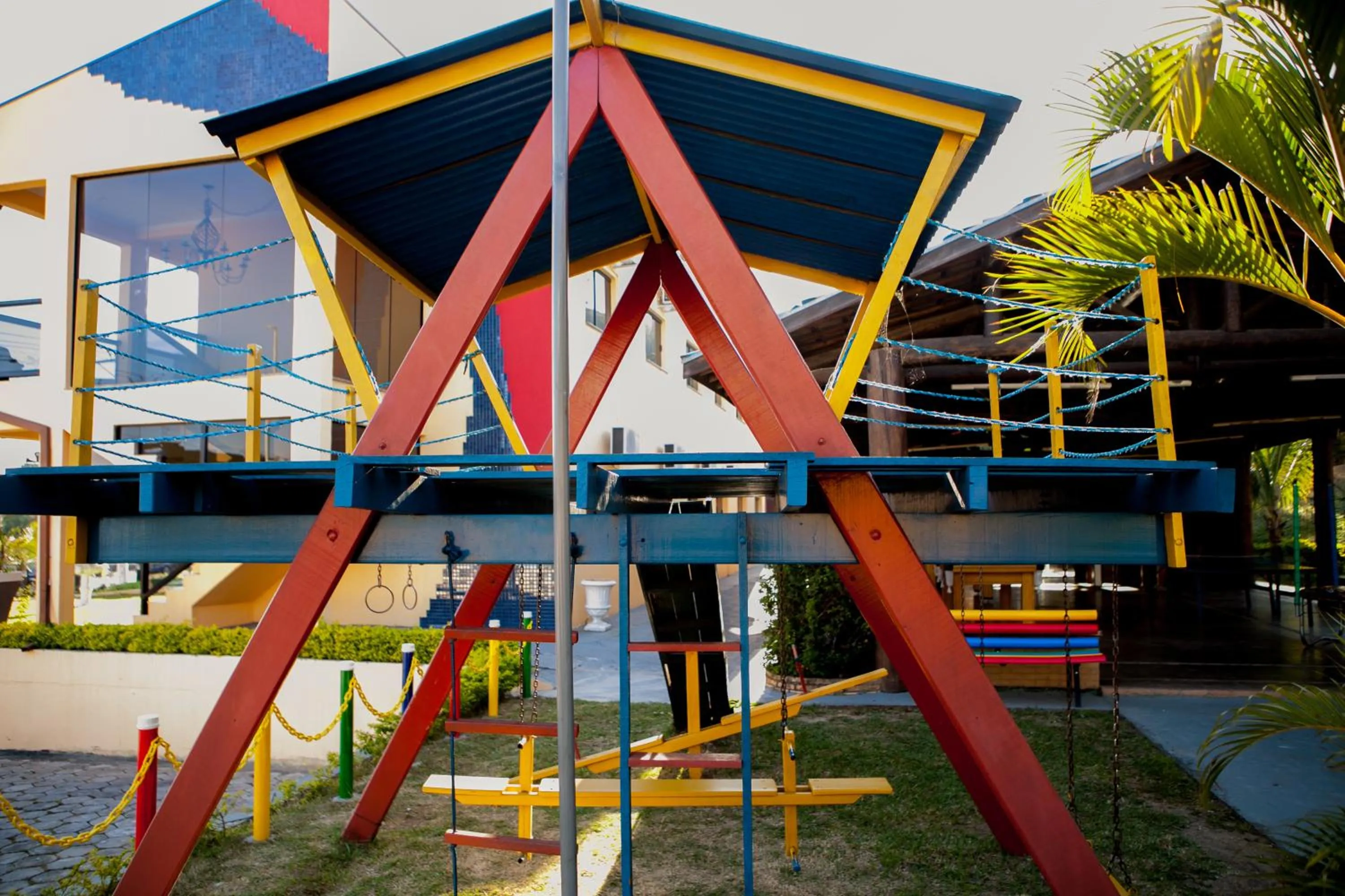 Evening entertainment in Hotel Porto dos Milagres