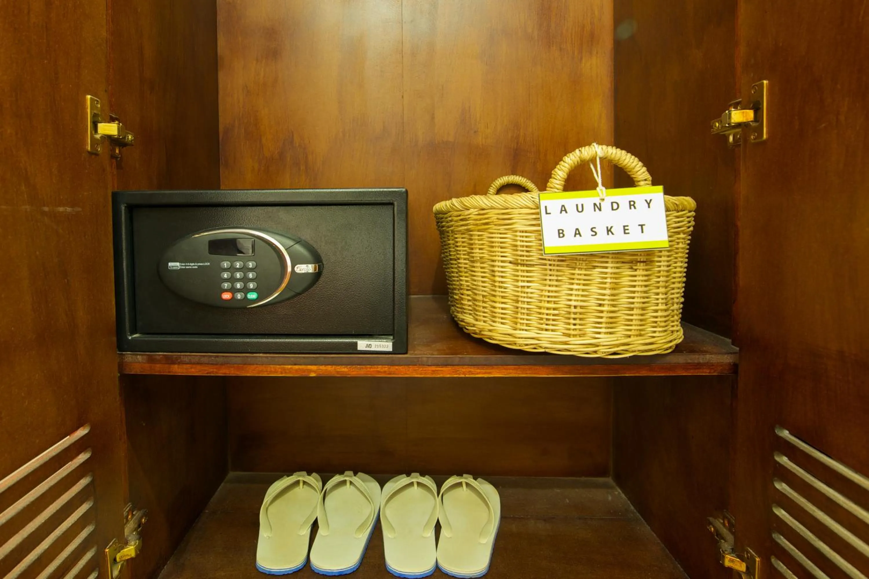 Decorative detail in Chhouy Vathna Angkor Boutique