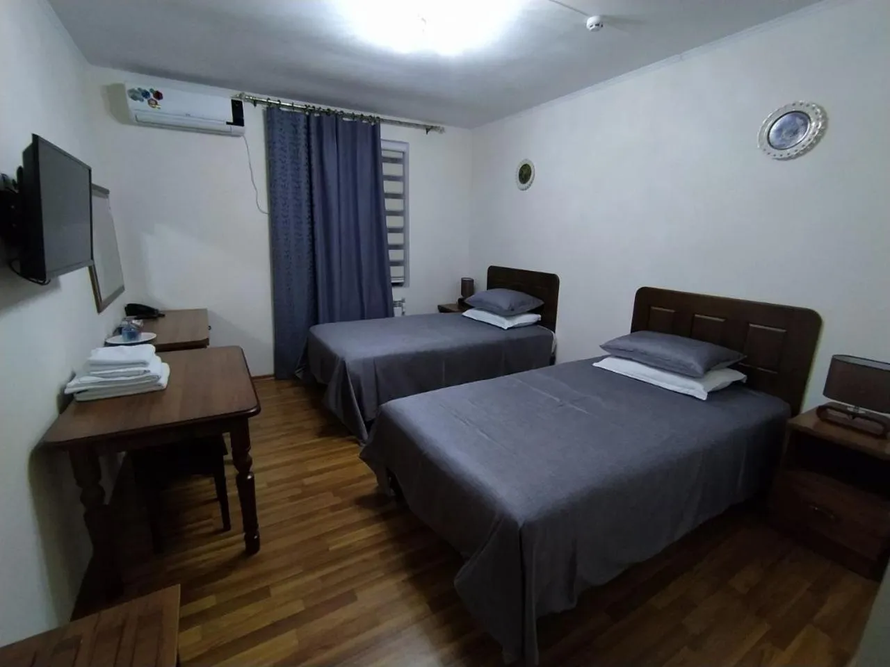 Photo of the whole room, Bed in Cinzano Complex