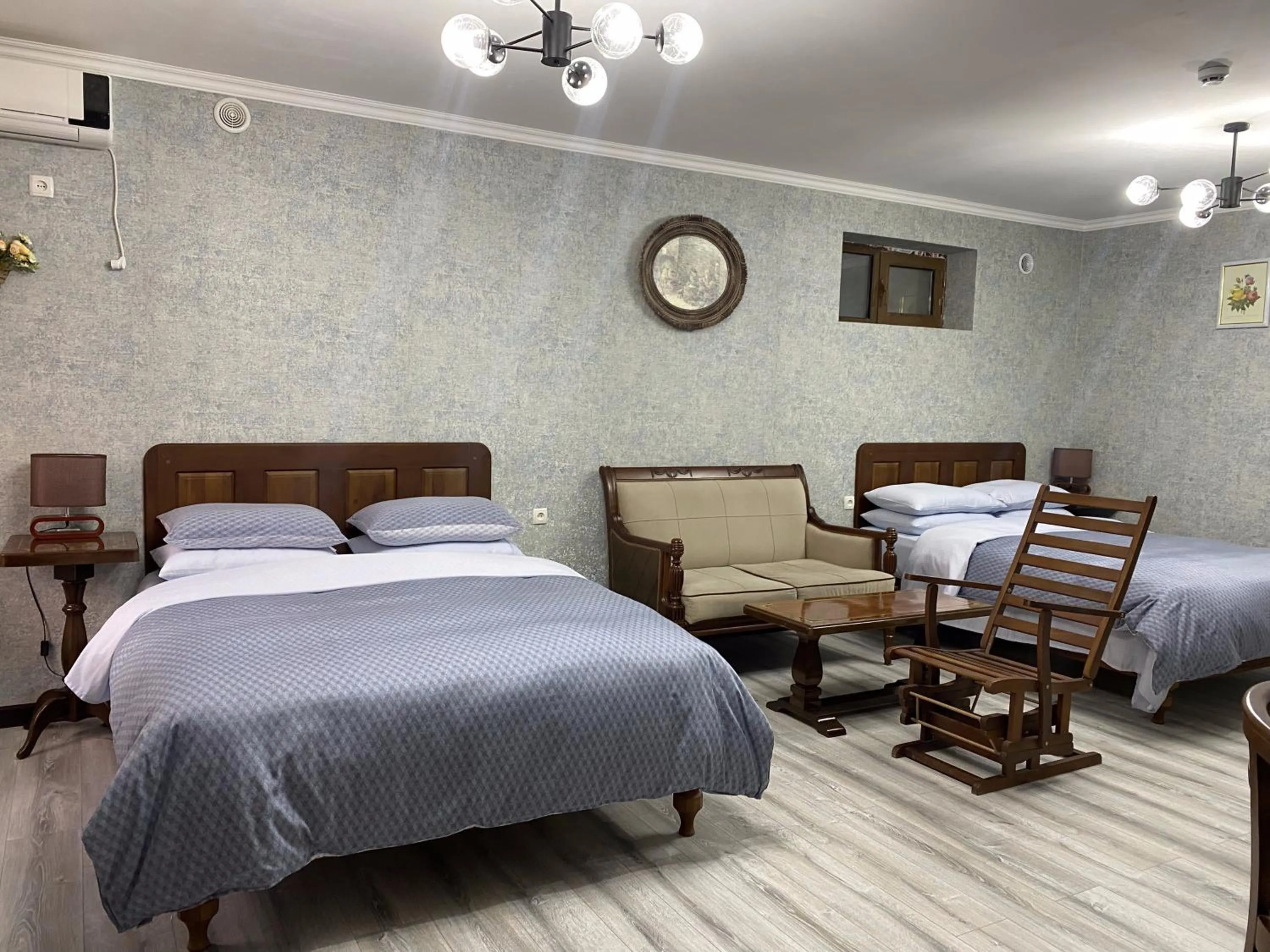 Photo of the whole room, Bed in Cinzano Complex