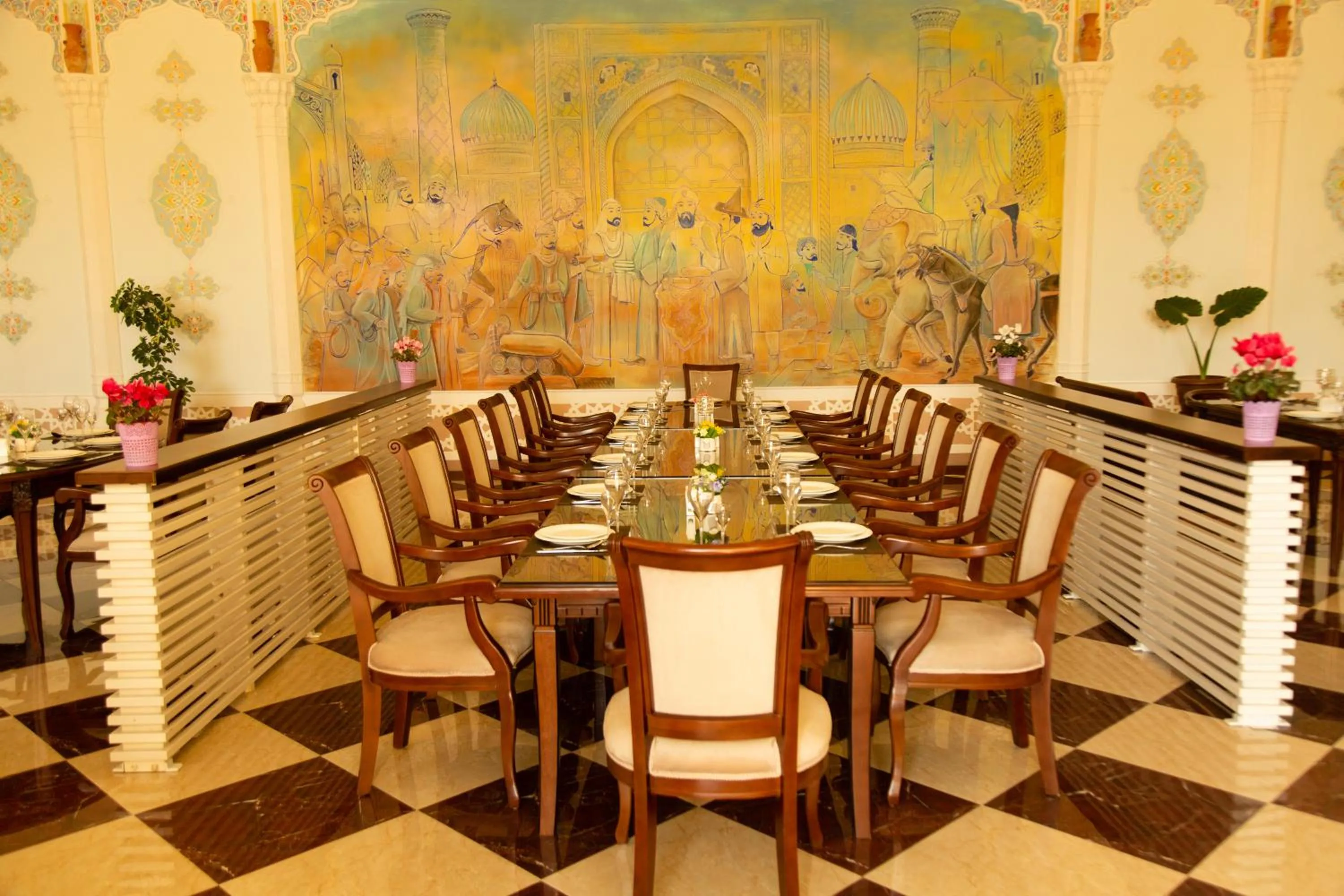 Restaurant/places to eat in Cinzano Complex