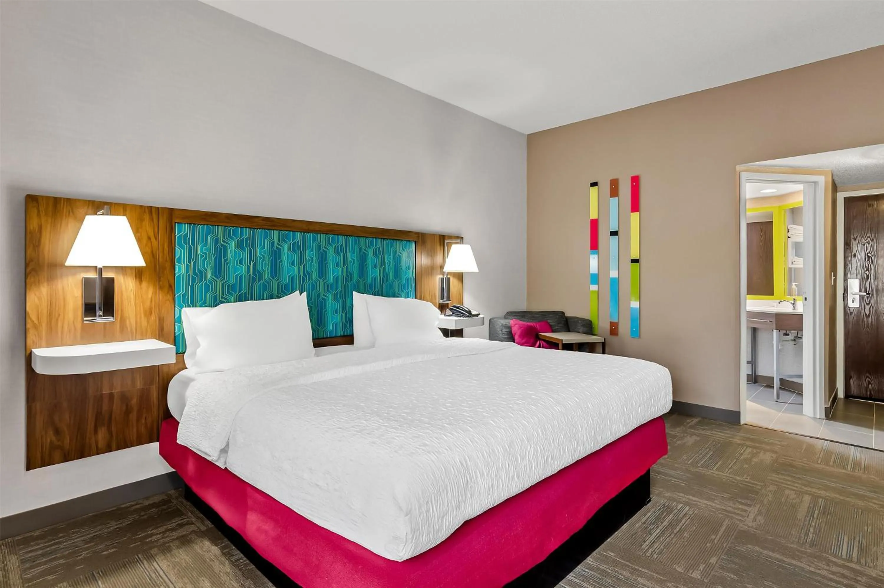 Bed in Hampton Inn Princeton