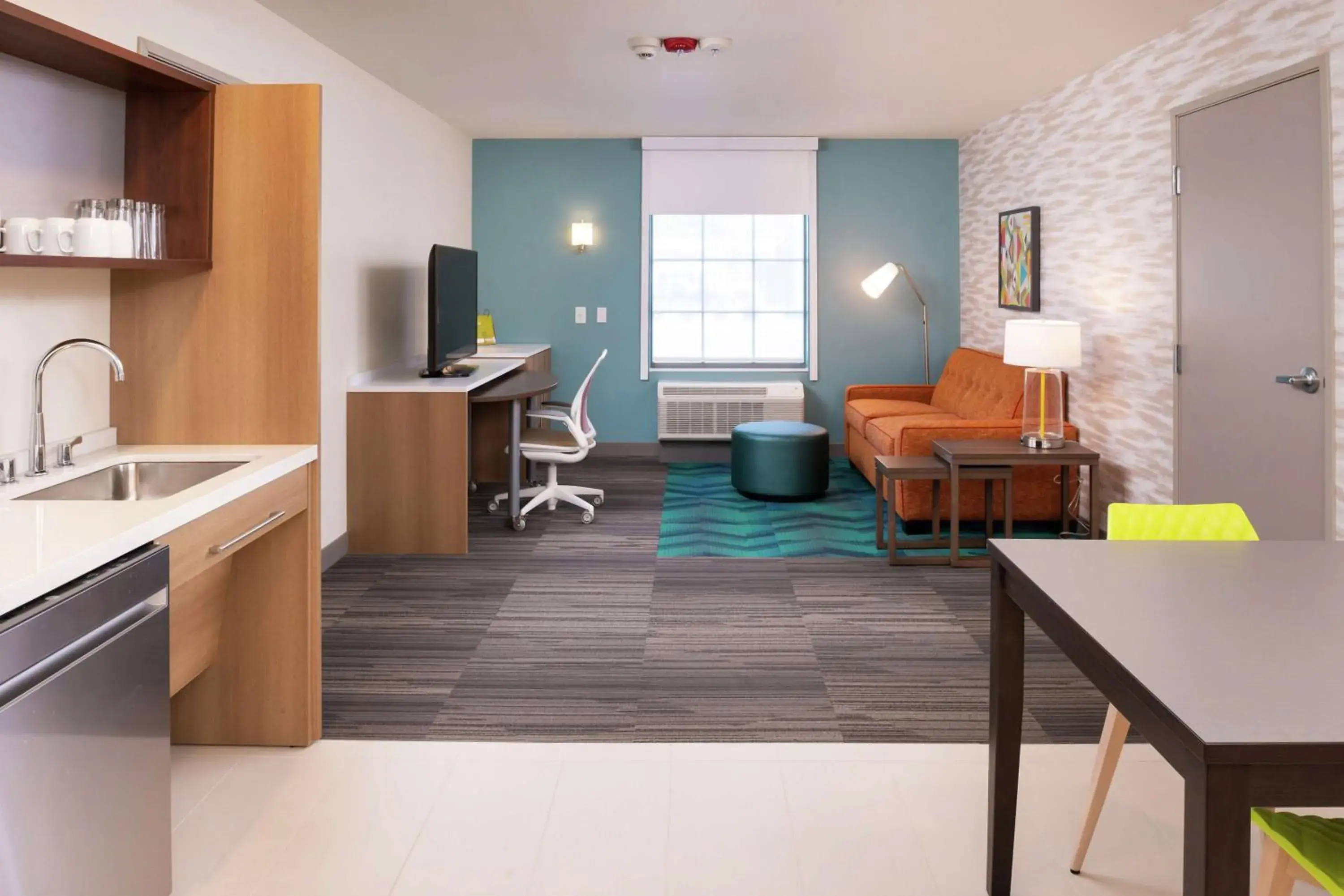 King Suite with Roll-In Shower - Mobility and Hearing Access/Non-Smoking in Home2 Suites By Hilton New Albany Columbus King Suite with Roll-In Shower - Mobility and Hearing Access/Non-Smoking in Home2 Suites By Hilton New Albany Columbus