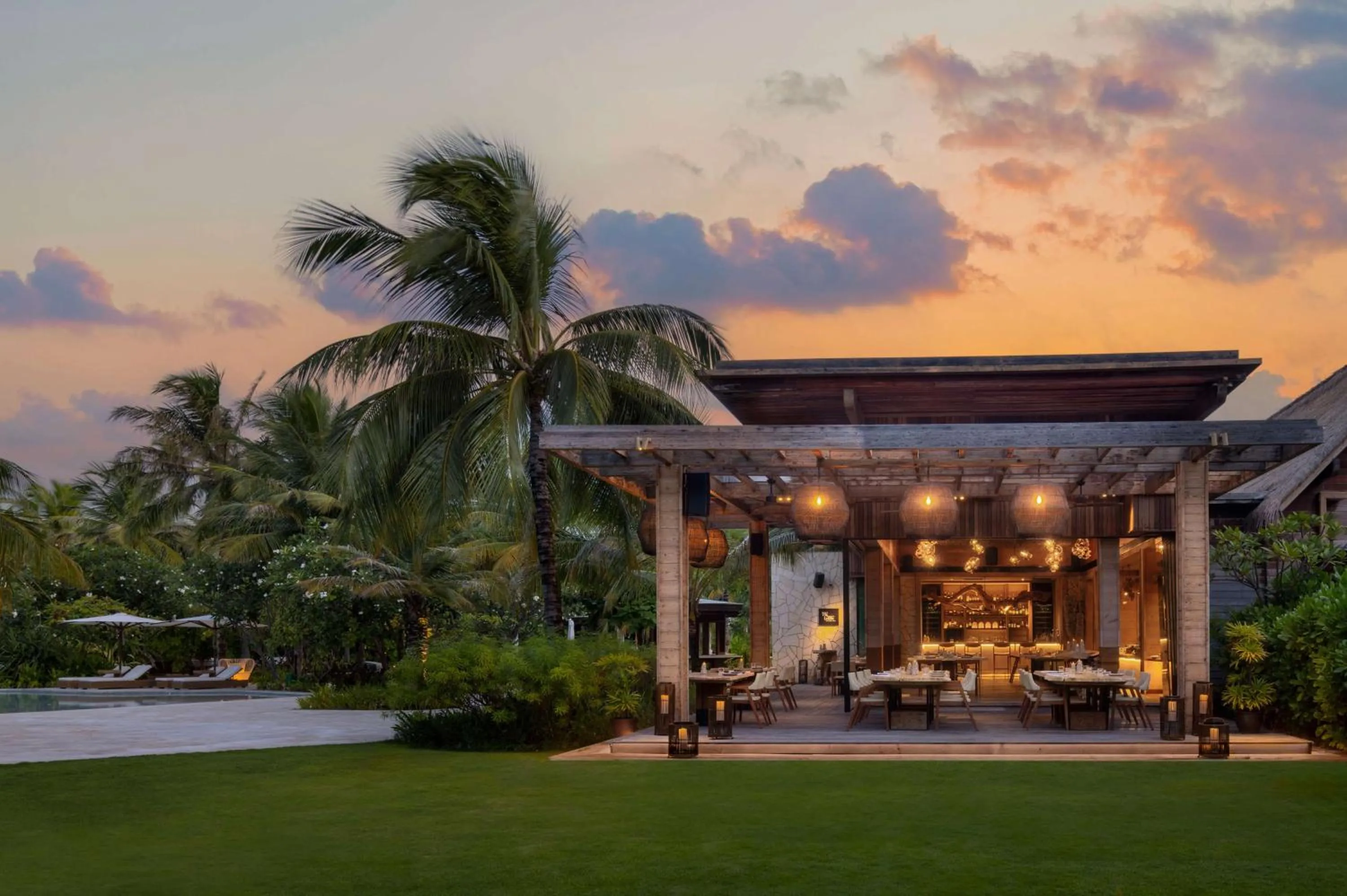 Restaurant/places to eat in Waldorf Astoria Maldives Ithaafushi