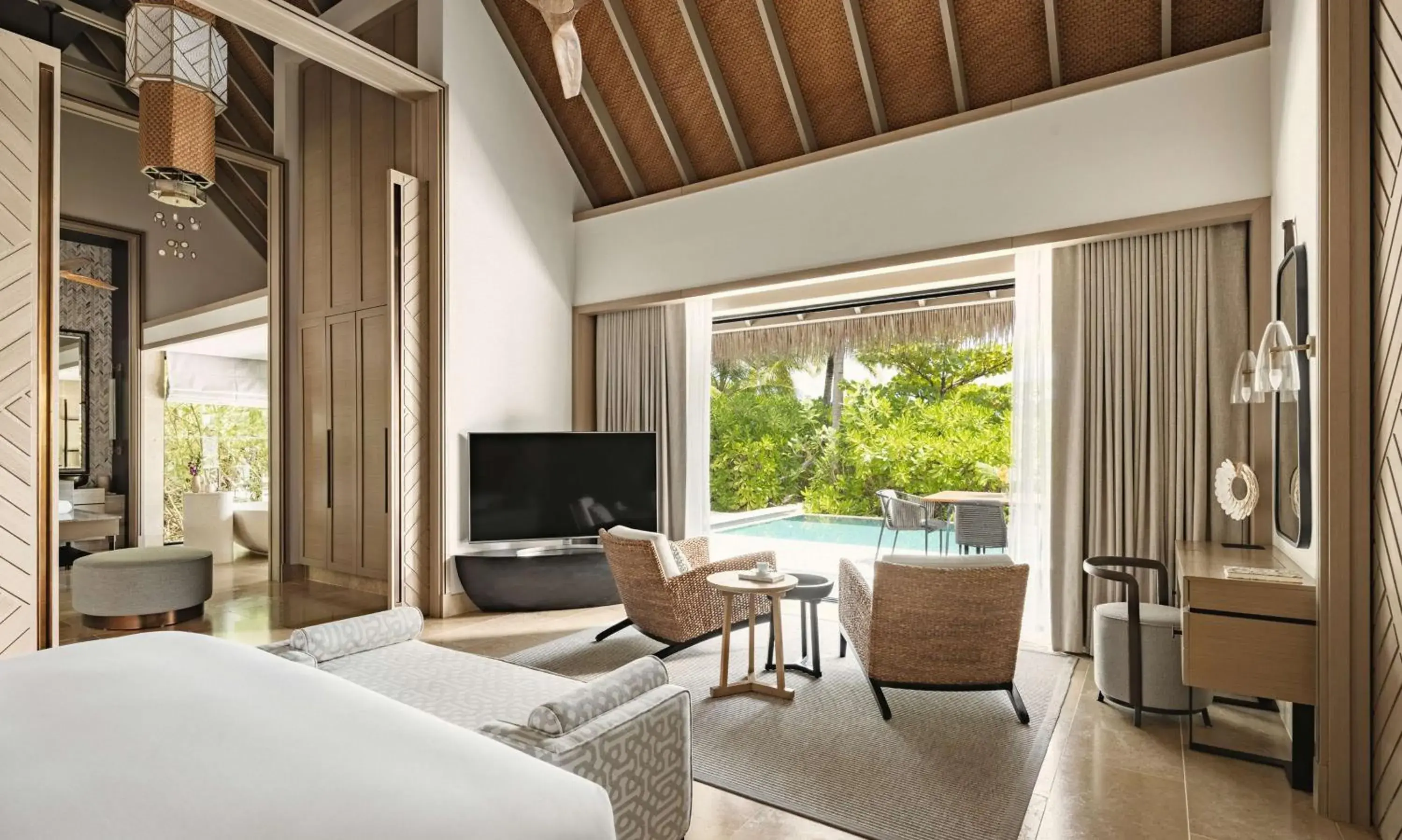 Grand Beach Villa with King Bed and Pool in Waldorf Astoria Maldives Ithaafushi Grand Beach Villa with King Bed and Pool in Waldorf Astoria Maldives Ithaafushi