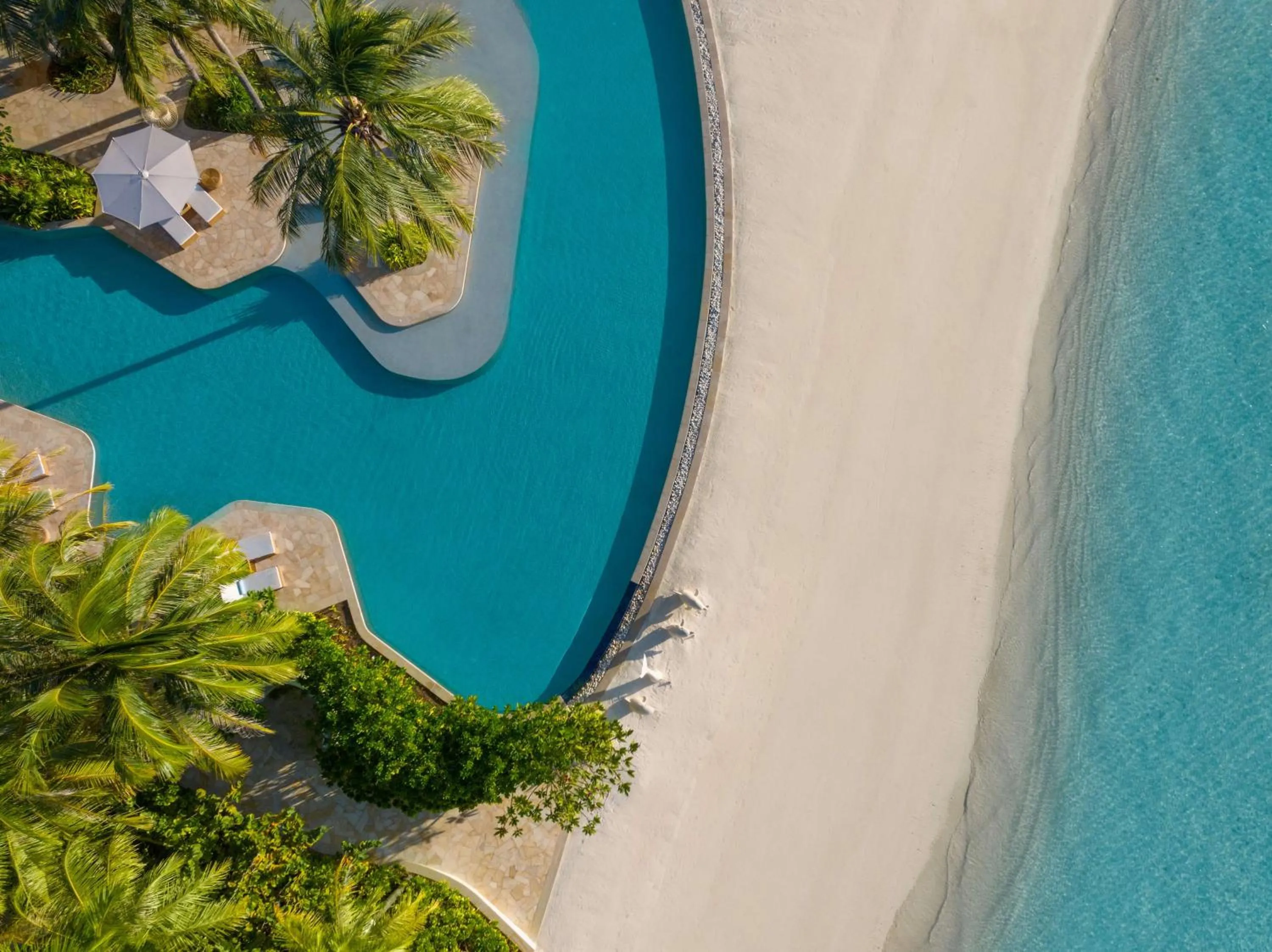 Pool view in Waldorf Astoria Maldives Ithaafushi