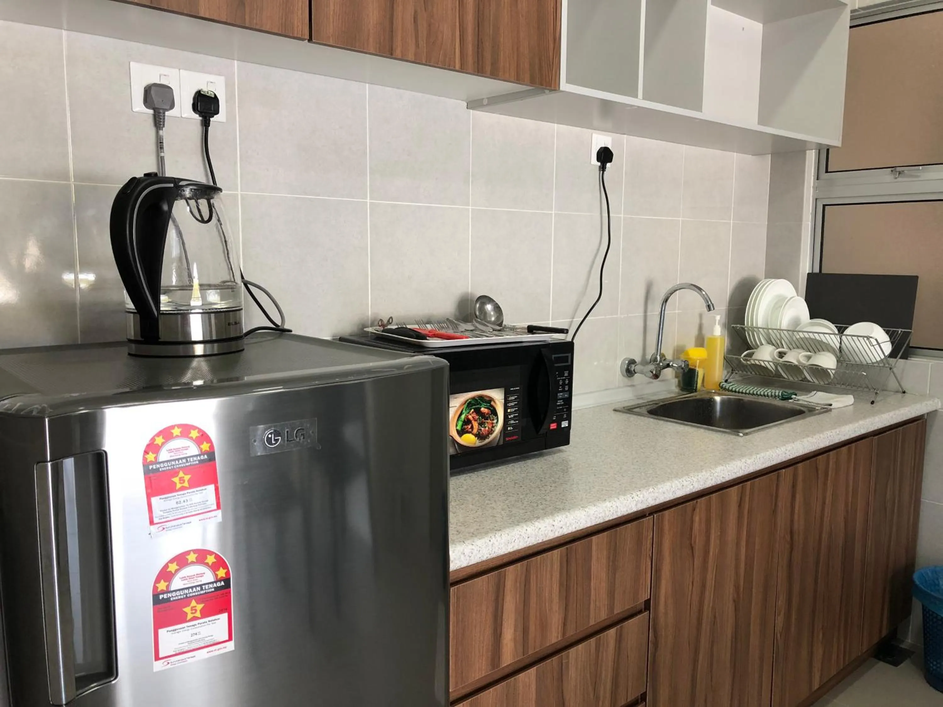 Kitchen or kitchenette in DreamScape Studio @ Golden Hill Cameron