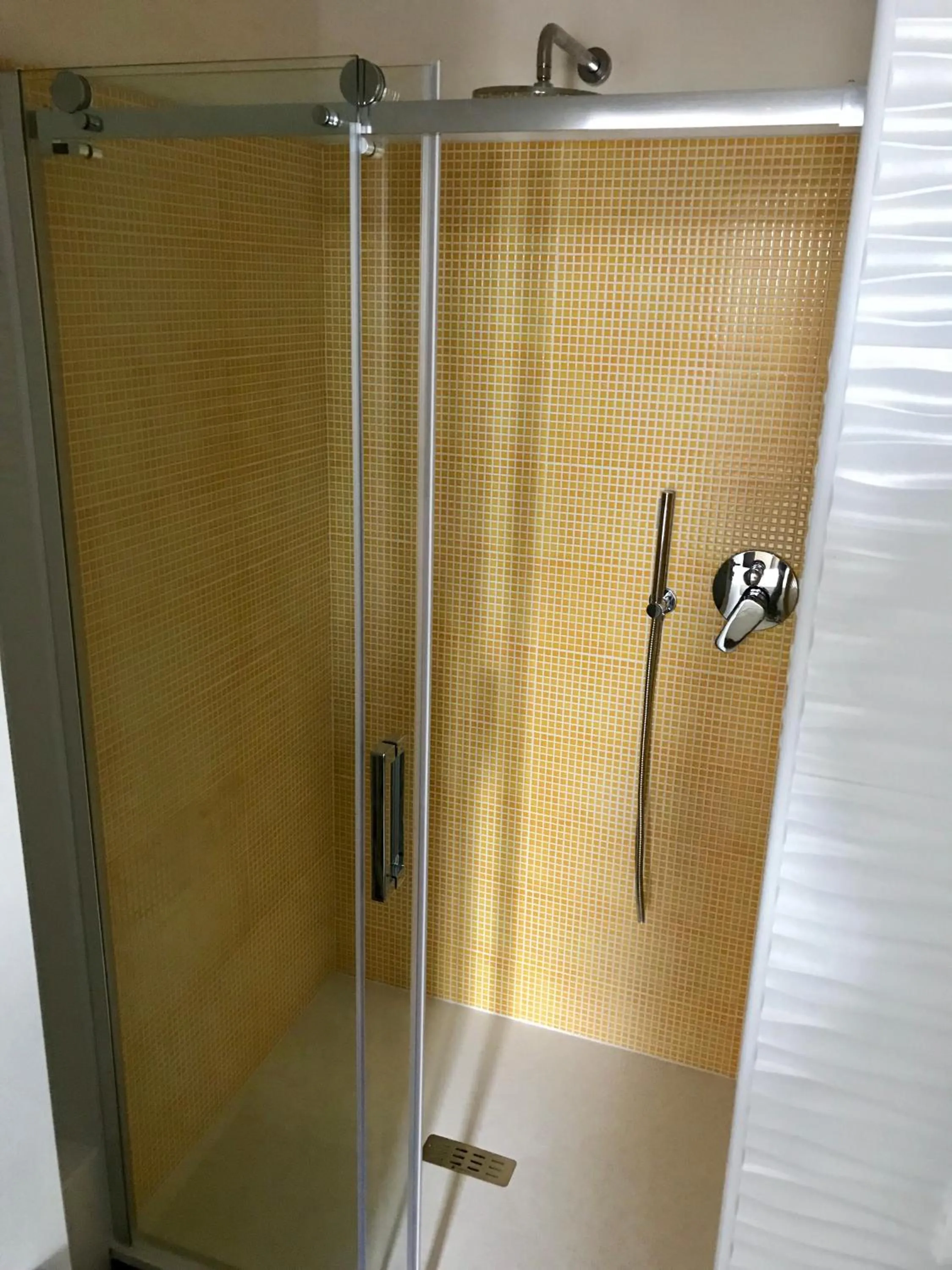 Shower in Time Out ApartHotel