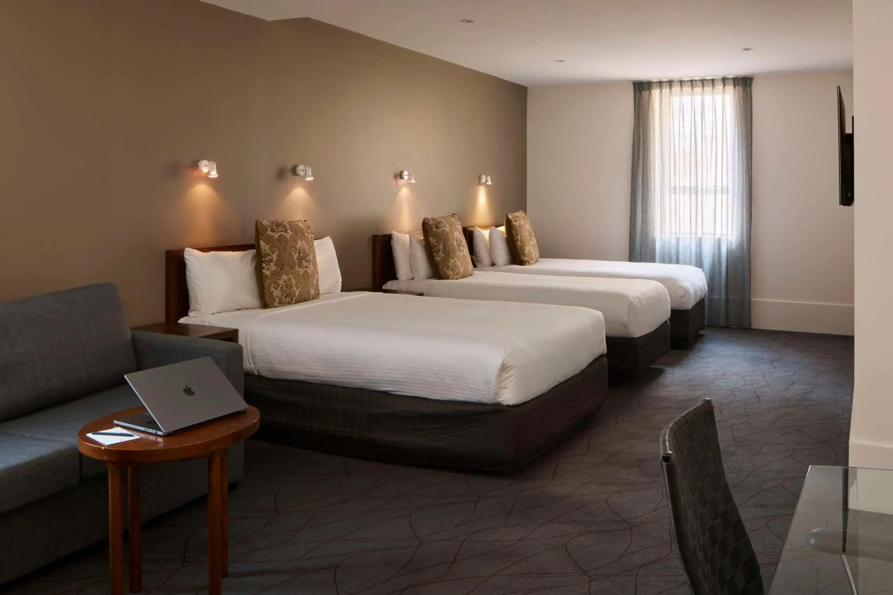 Heritage Family Room in The Victoria Hotel Heritage Family Room in The Victoria Hotel