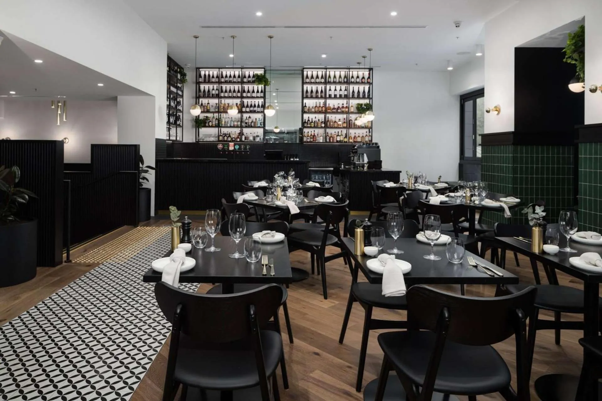 Restaurant/places to eat in The Victoria Hotel