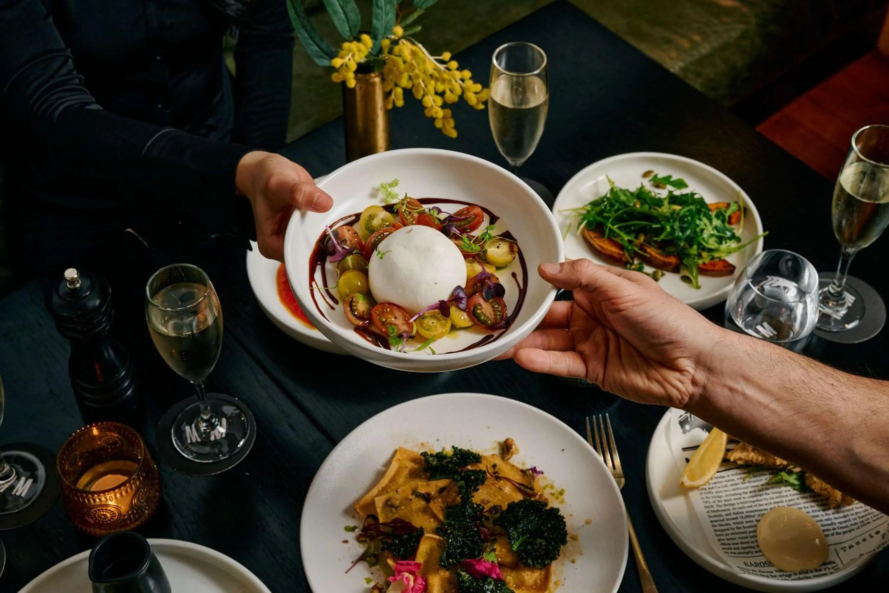 Food and drinks in The Victoria Hotel