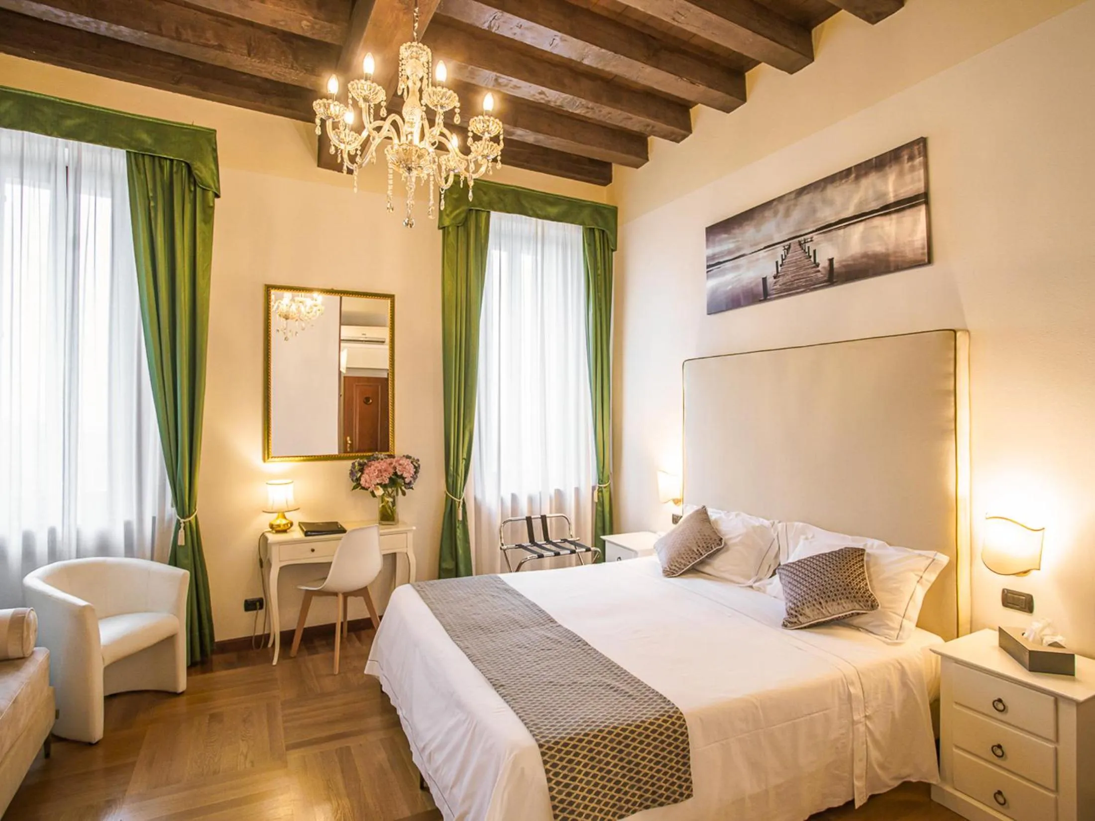 Bed in Hotel Villa Cariola