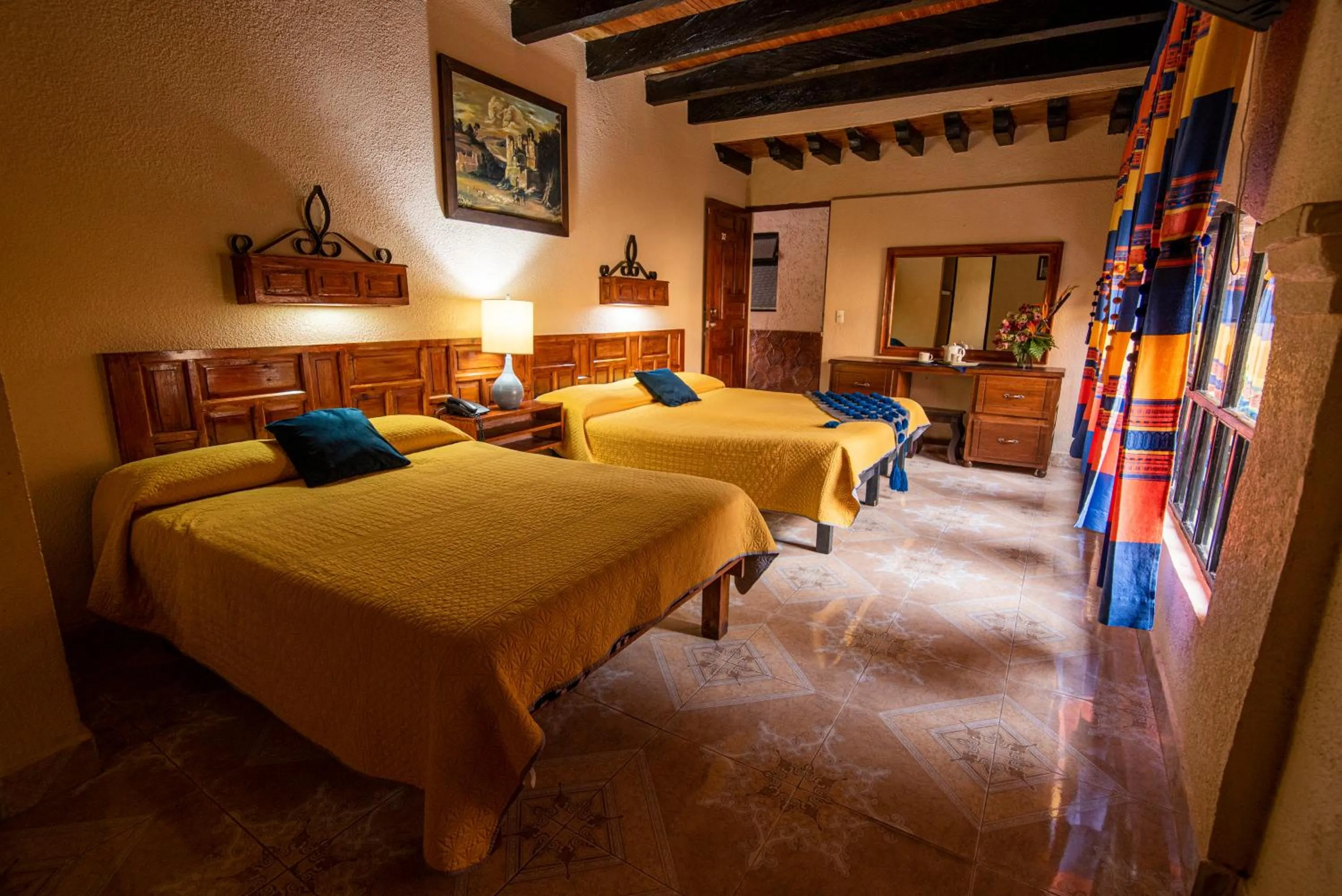 Bed in Hotel Palacio de Moctezuma