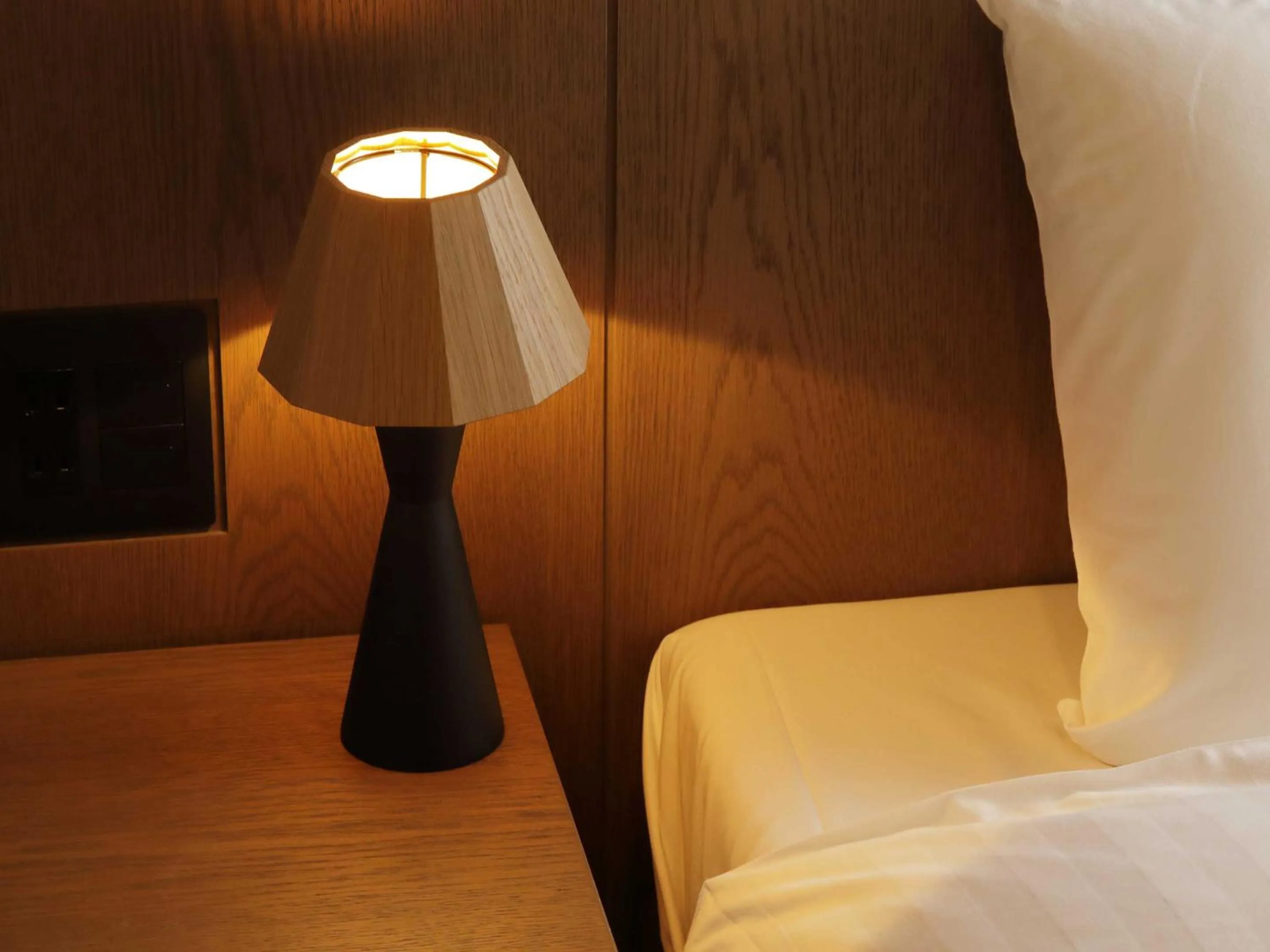 Bed in Smart Place Inn Kyoto Nijojo-mae Station