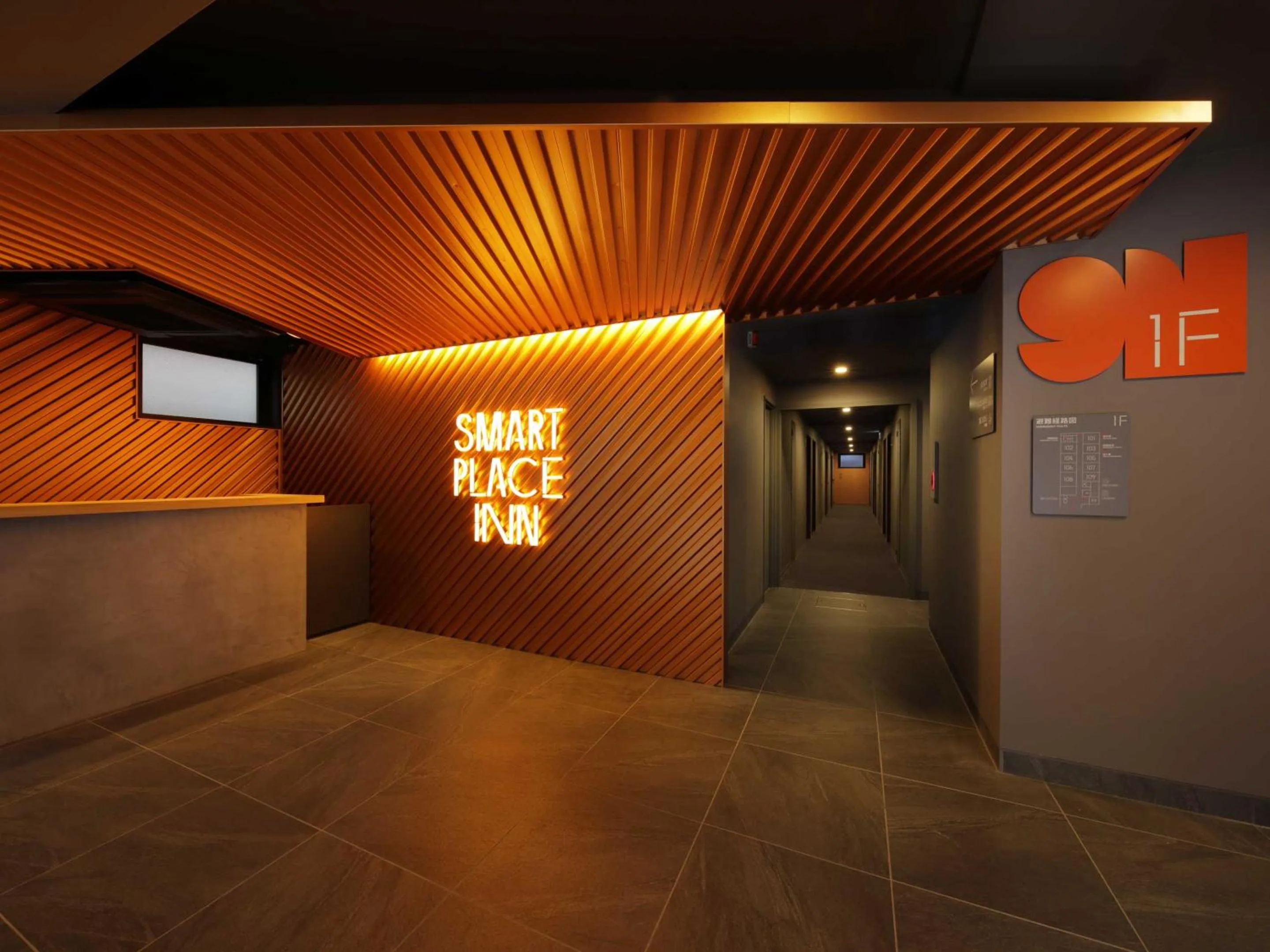 Lobby or reception in Smart Place Inn Kyoto Nijojo-mae Station